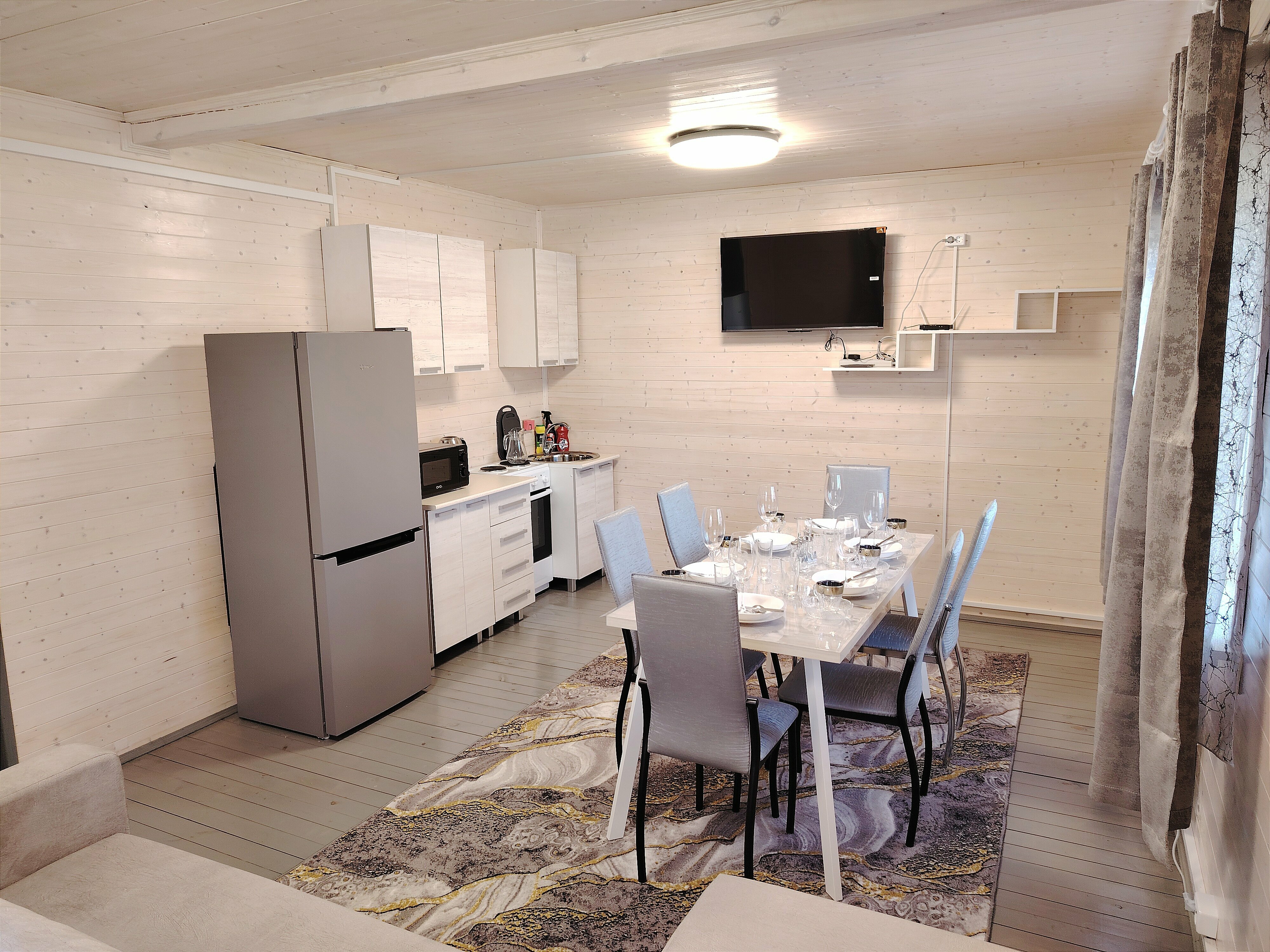 Cемейный номер с собственной ванной комнатой