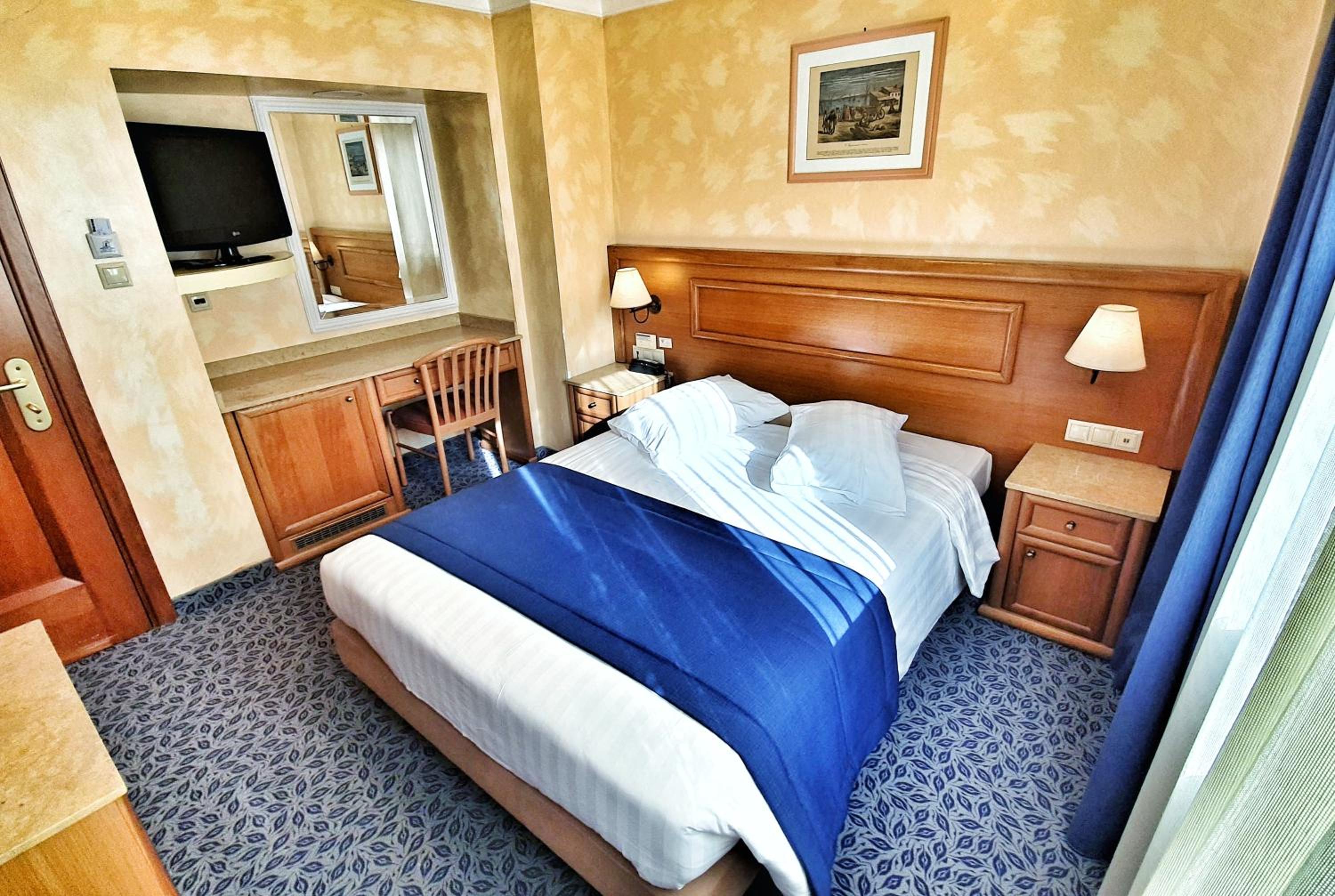 Single Room