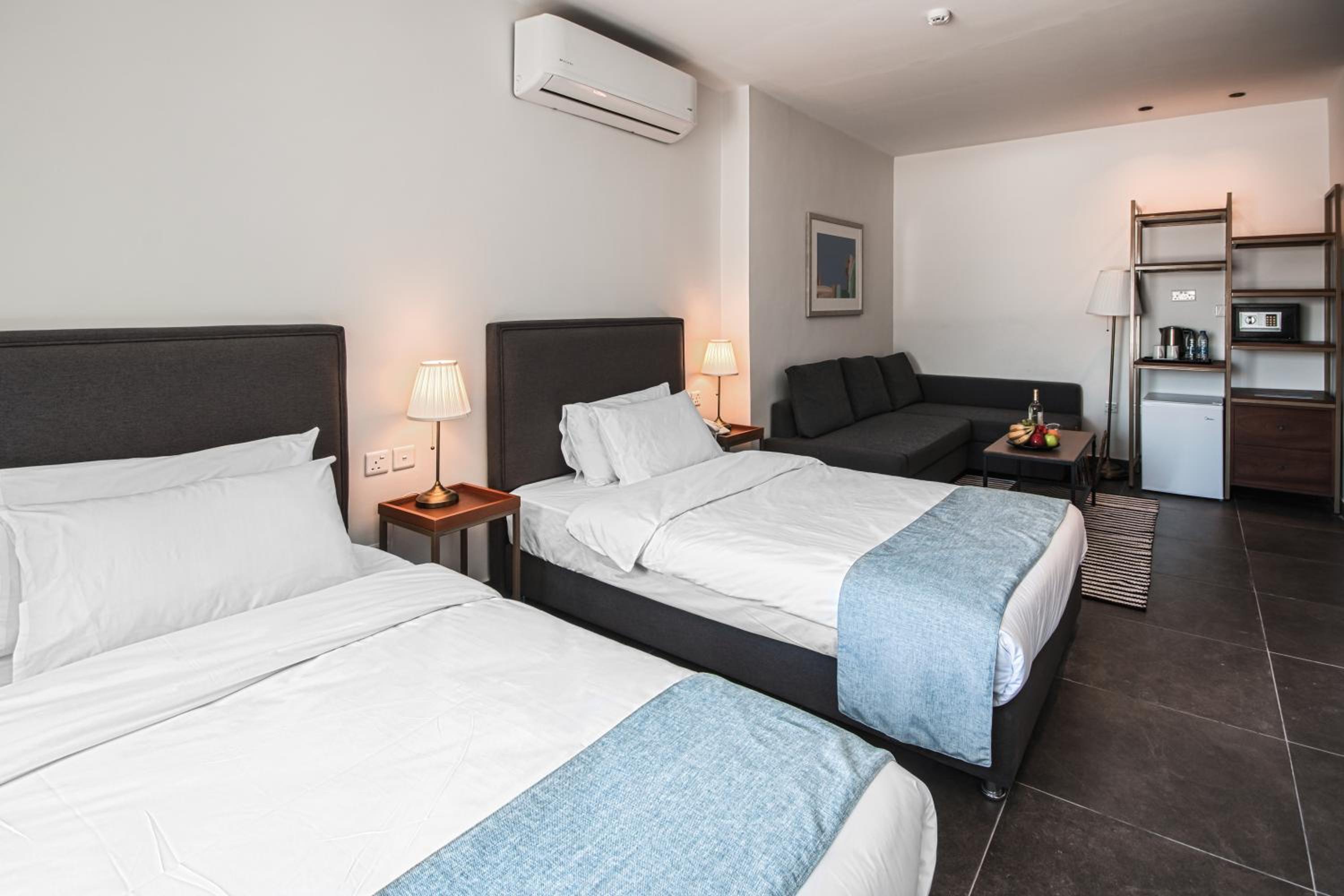 Deluxe Junior Suite