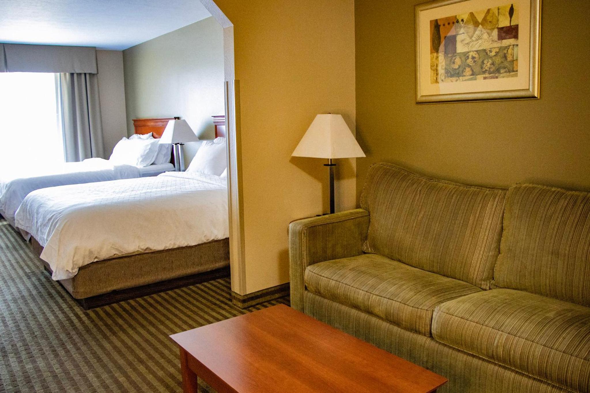 Queen Suite with Two Queen Beds and Sofa Bed