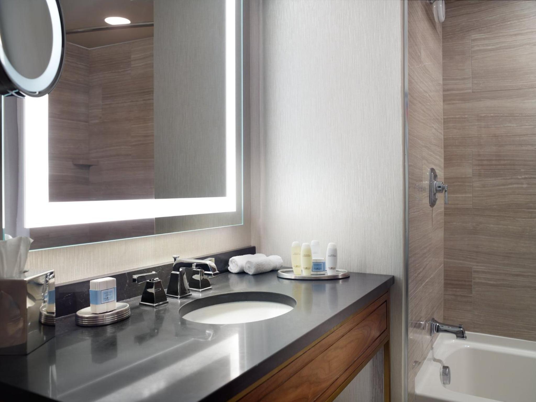 Deluxe Double Room with Two Double Beds