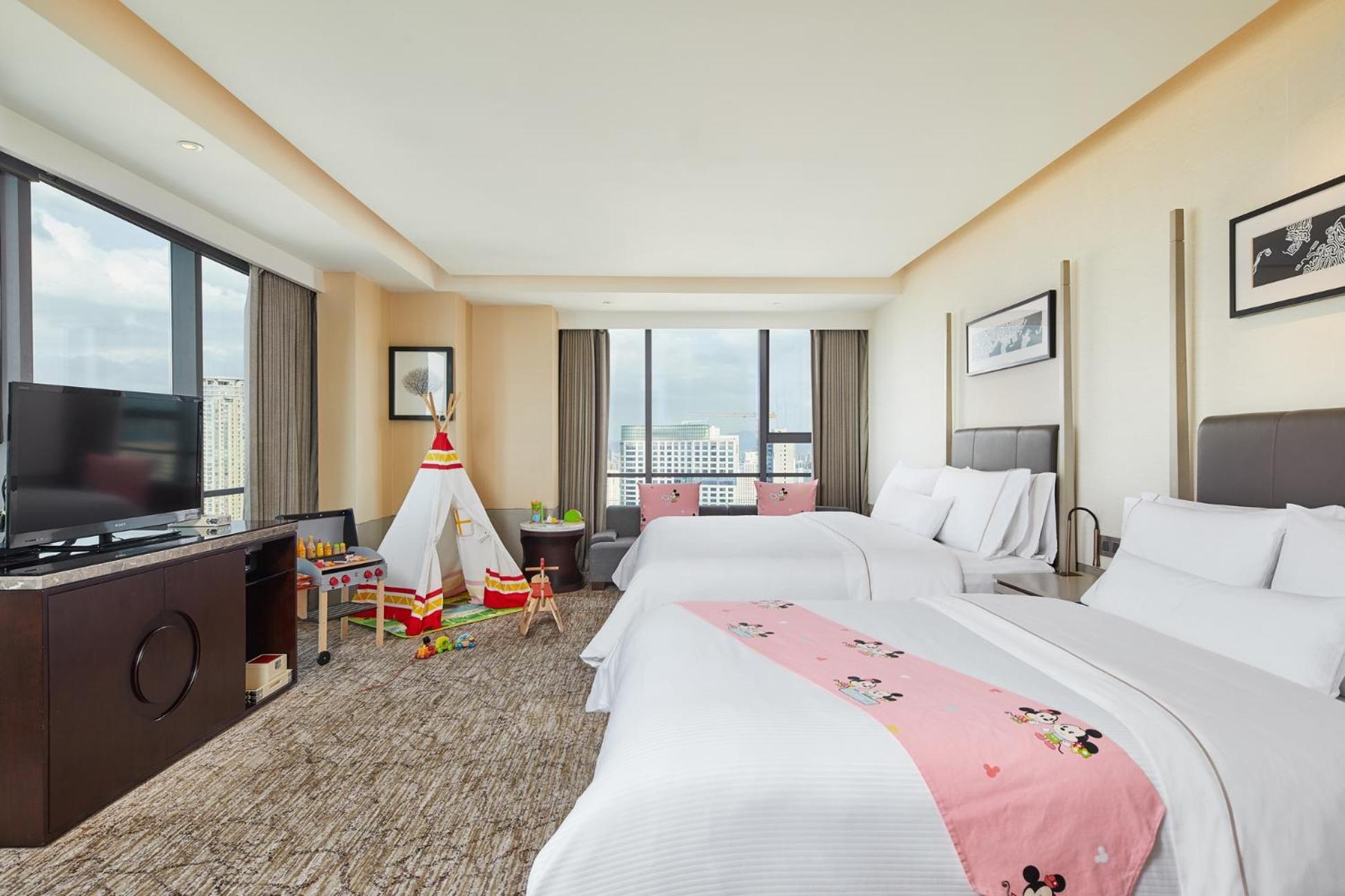 Westin Club Twin, Club level, Guest room, City view