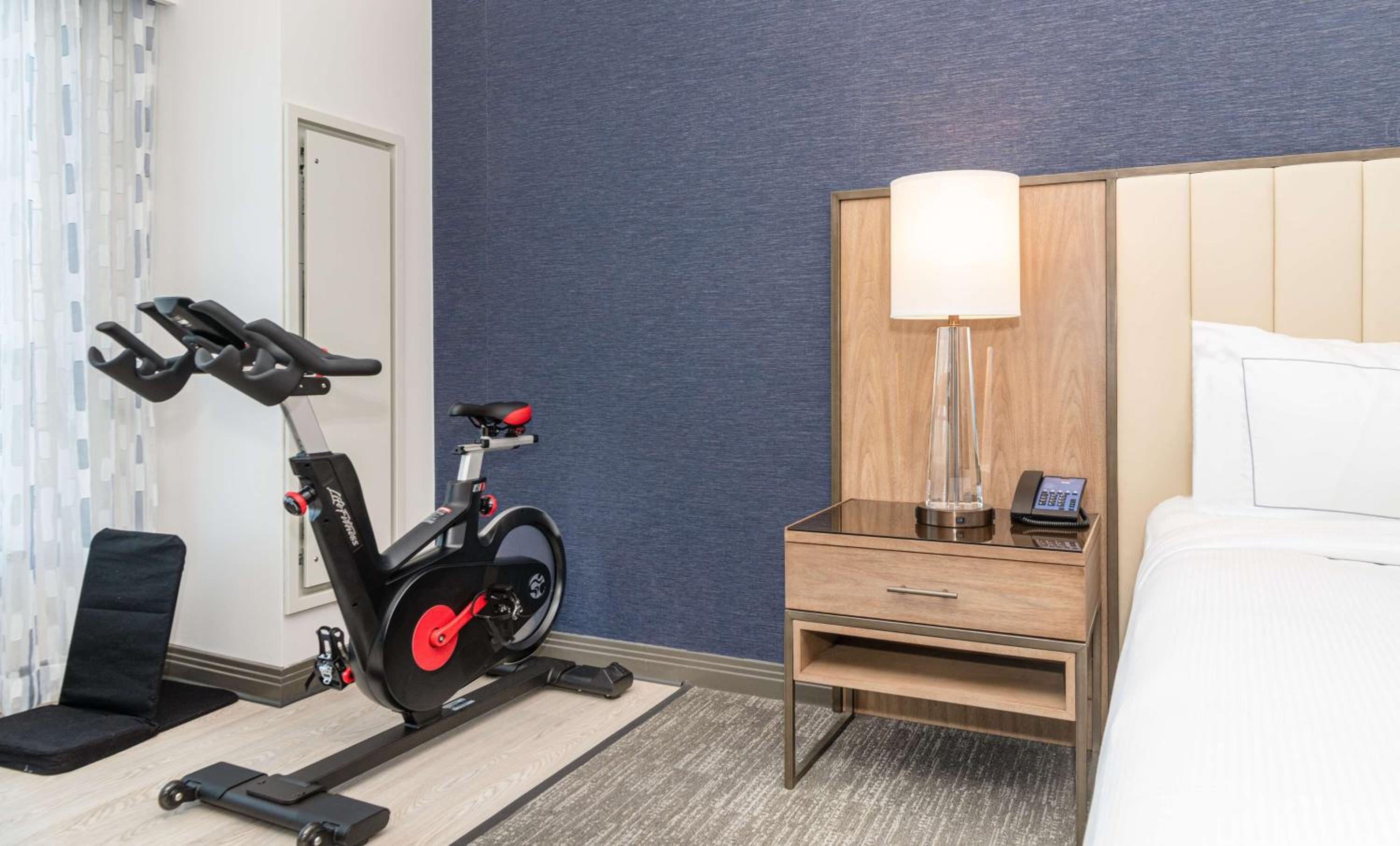 Fitness King Room