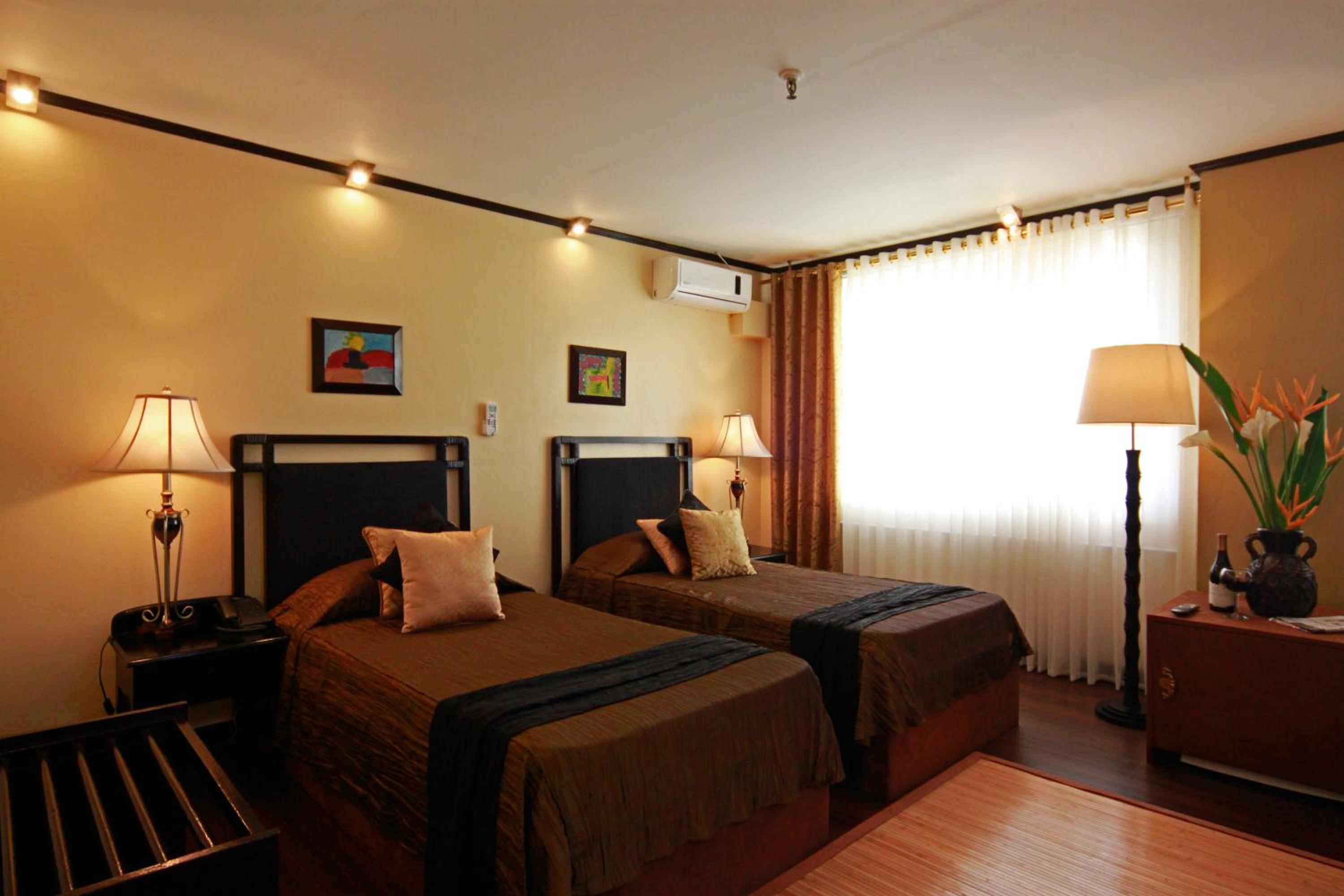 Deluxe Double Or Twin Room
