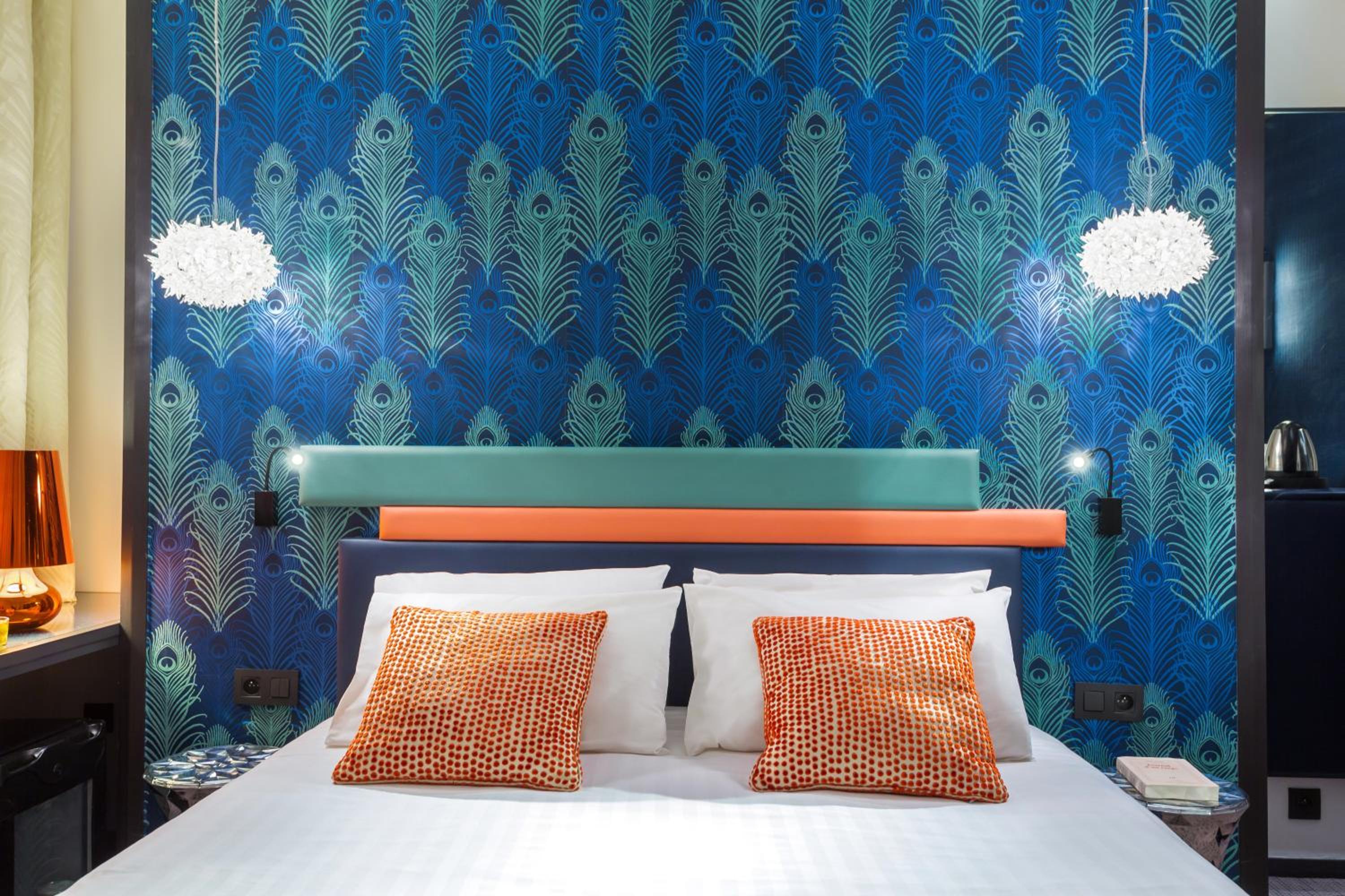 Deluxe Room - double bed and sofa bed