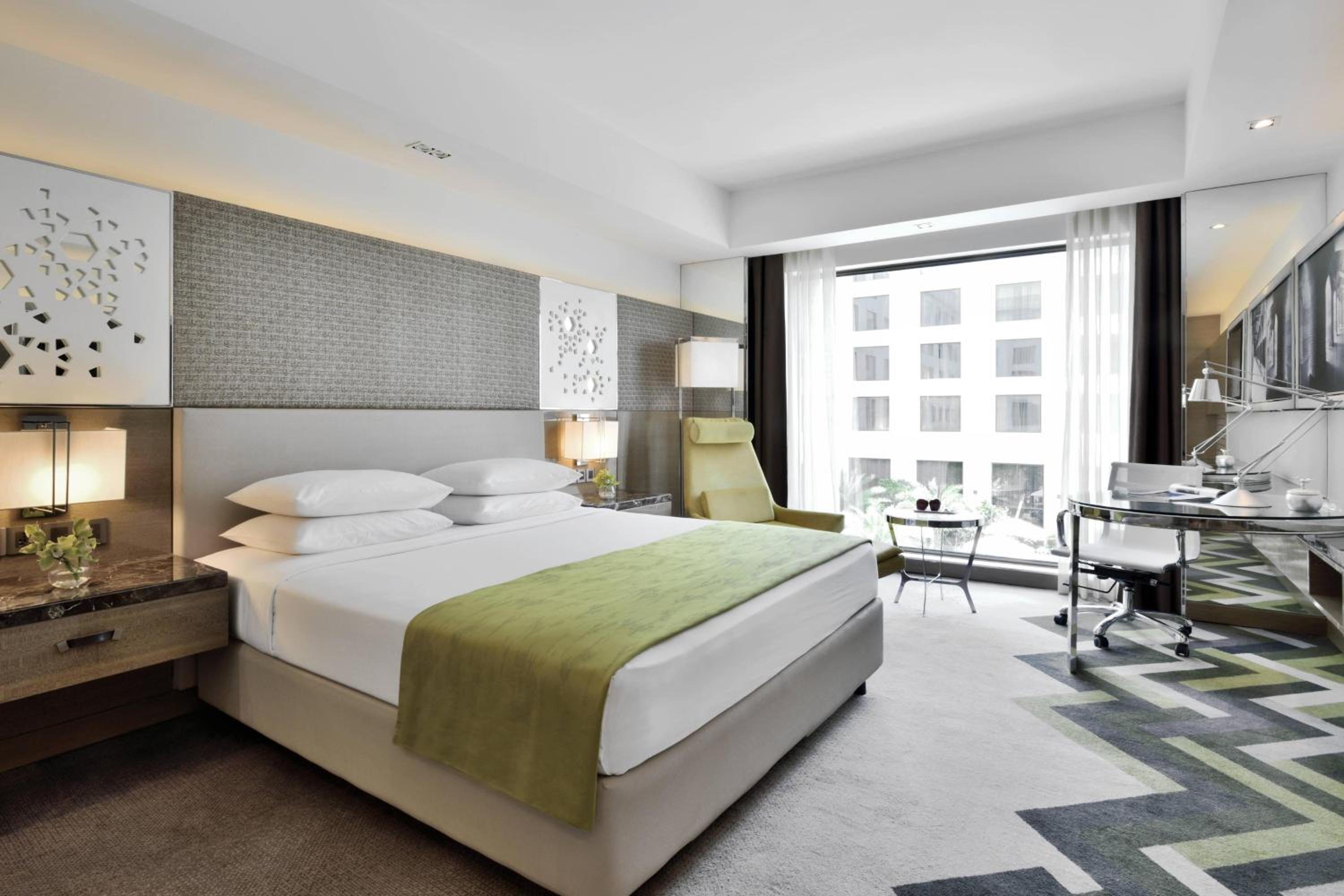 Deluxe King Room with INR 500 F&B credit, 1+1 Happy Hours (selected brands) and 15% discount on Spa