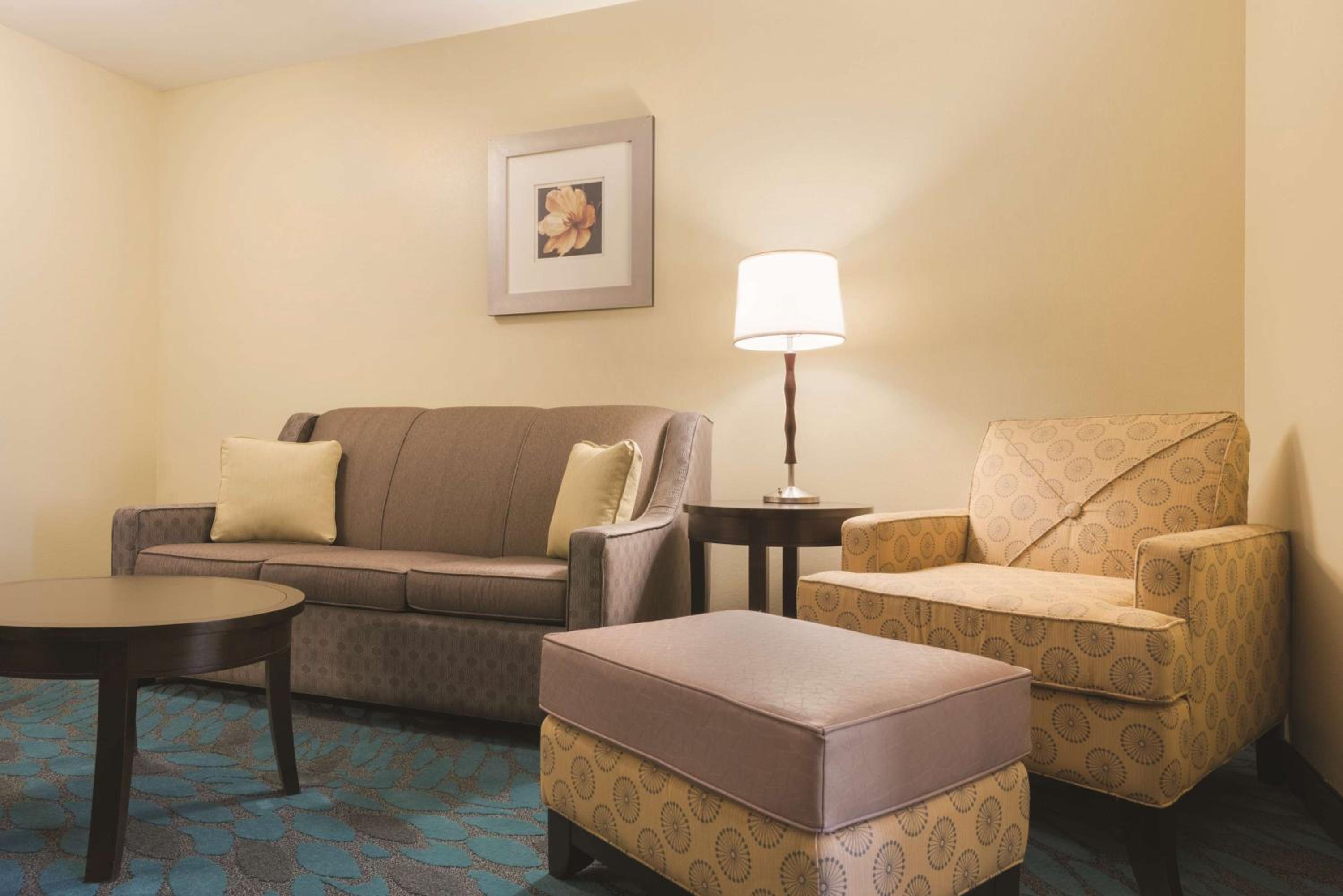 King Studio Suite with Sofa Bed