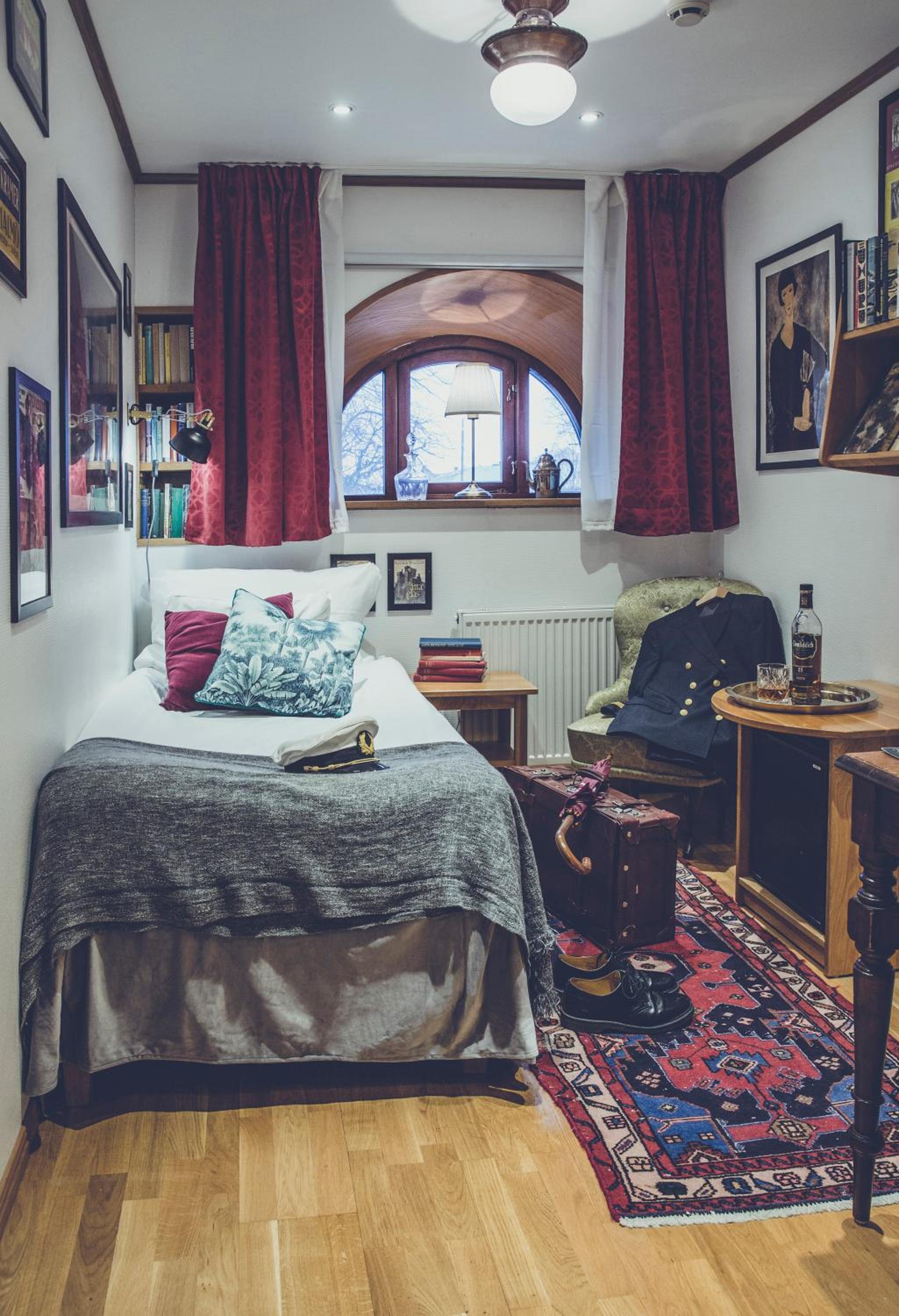 Standard Single Room - The Torell House