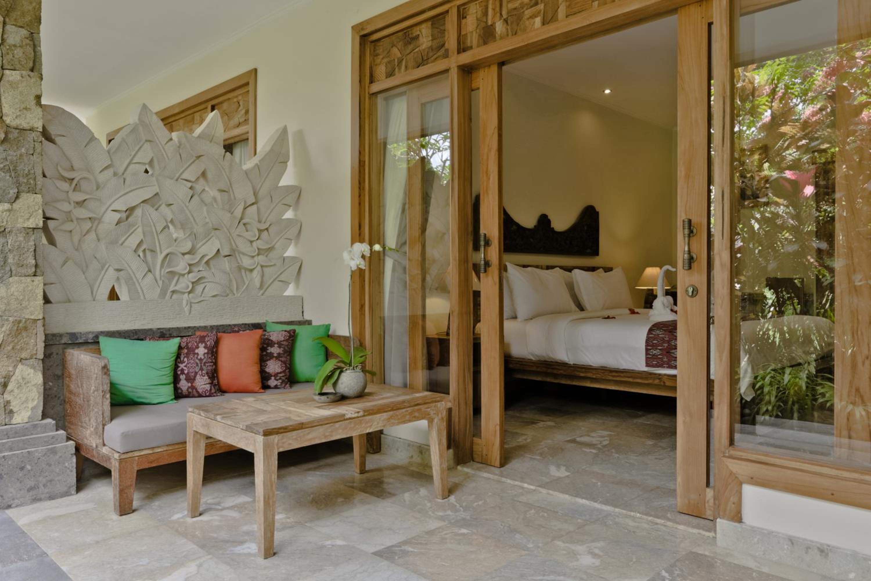 Deluxe Room - Free Welcome Massage and Afternoon Tea