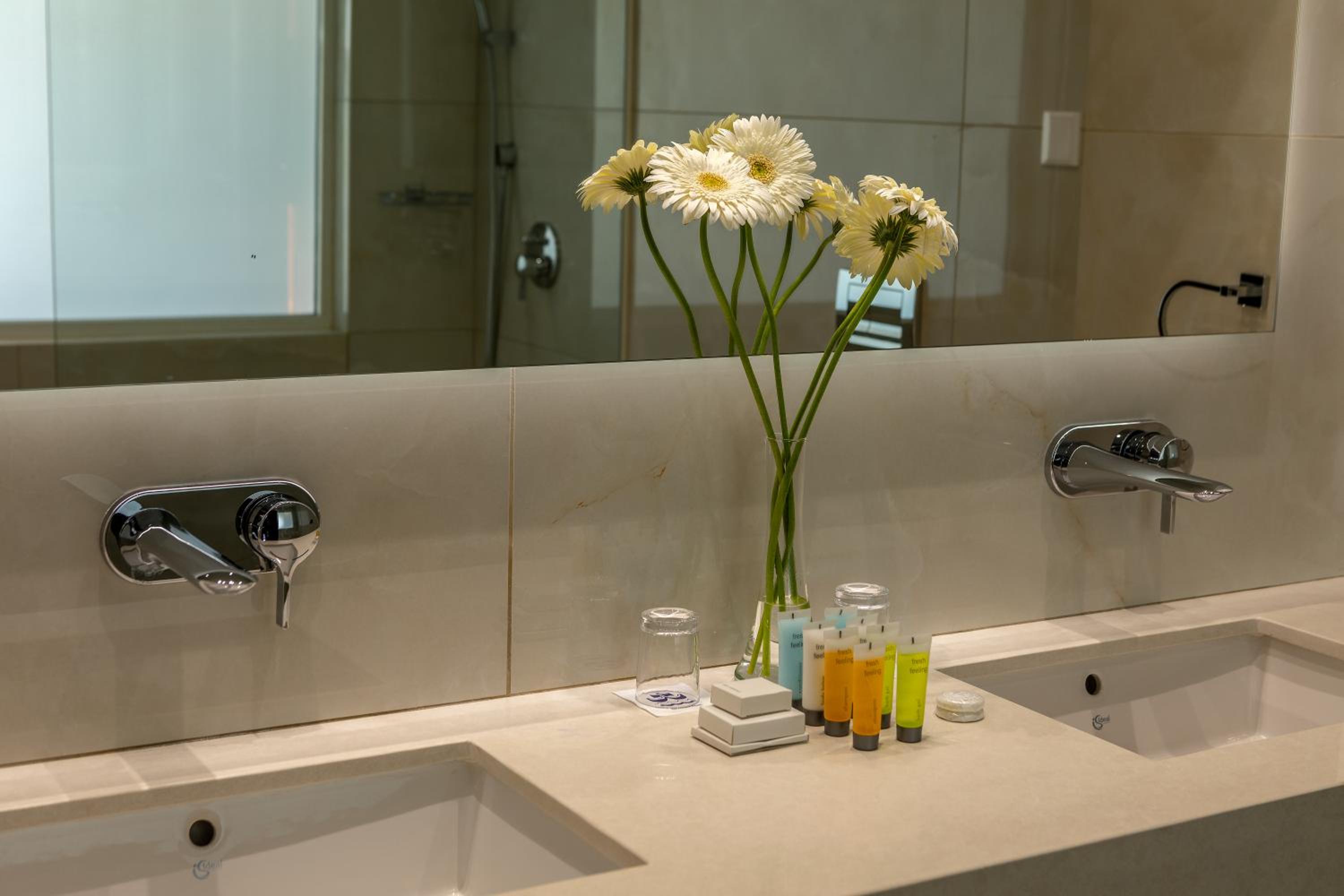 Superior Land View Room