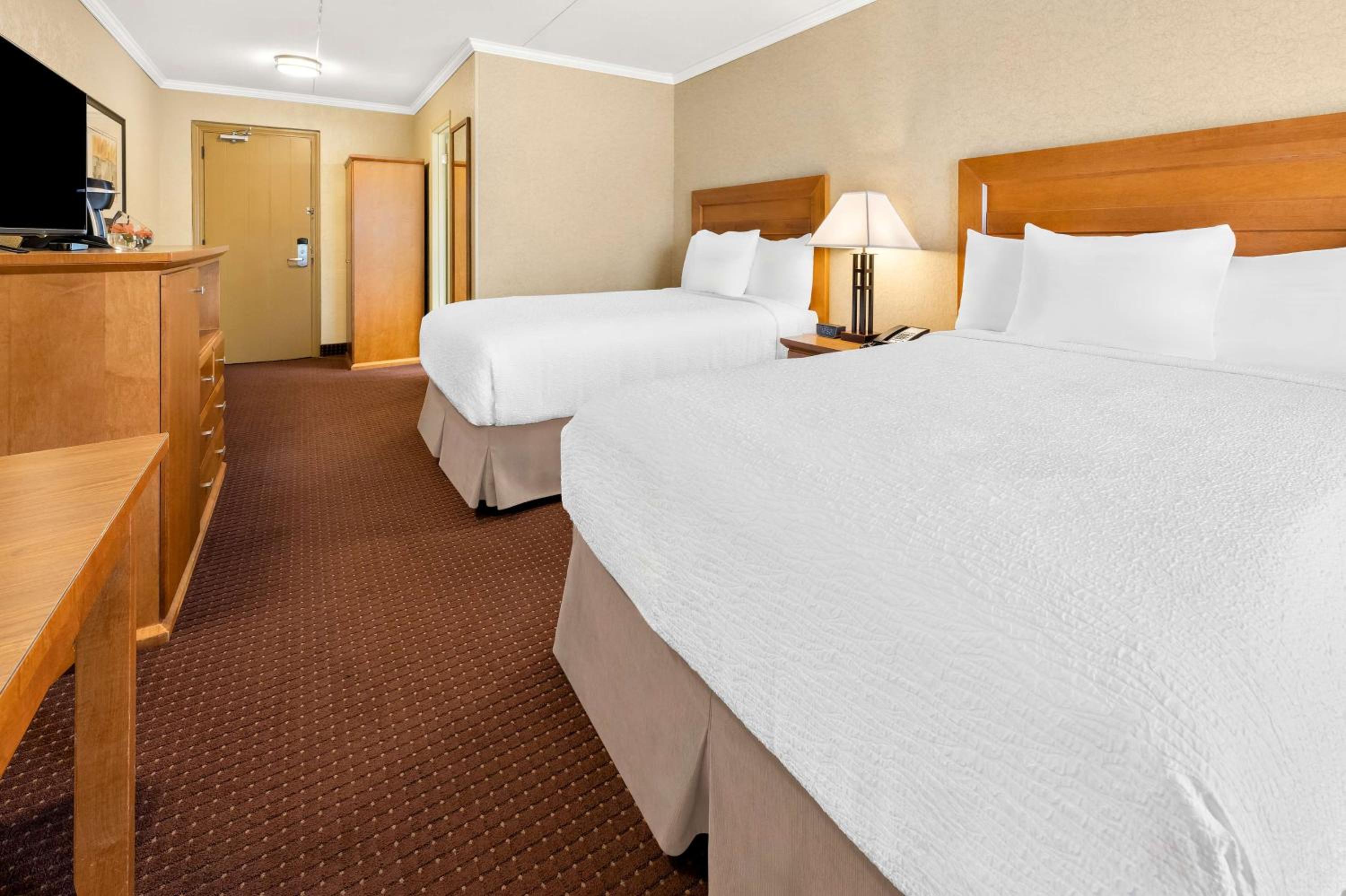 Double Room with Two Double Beds - Non Smoking