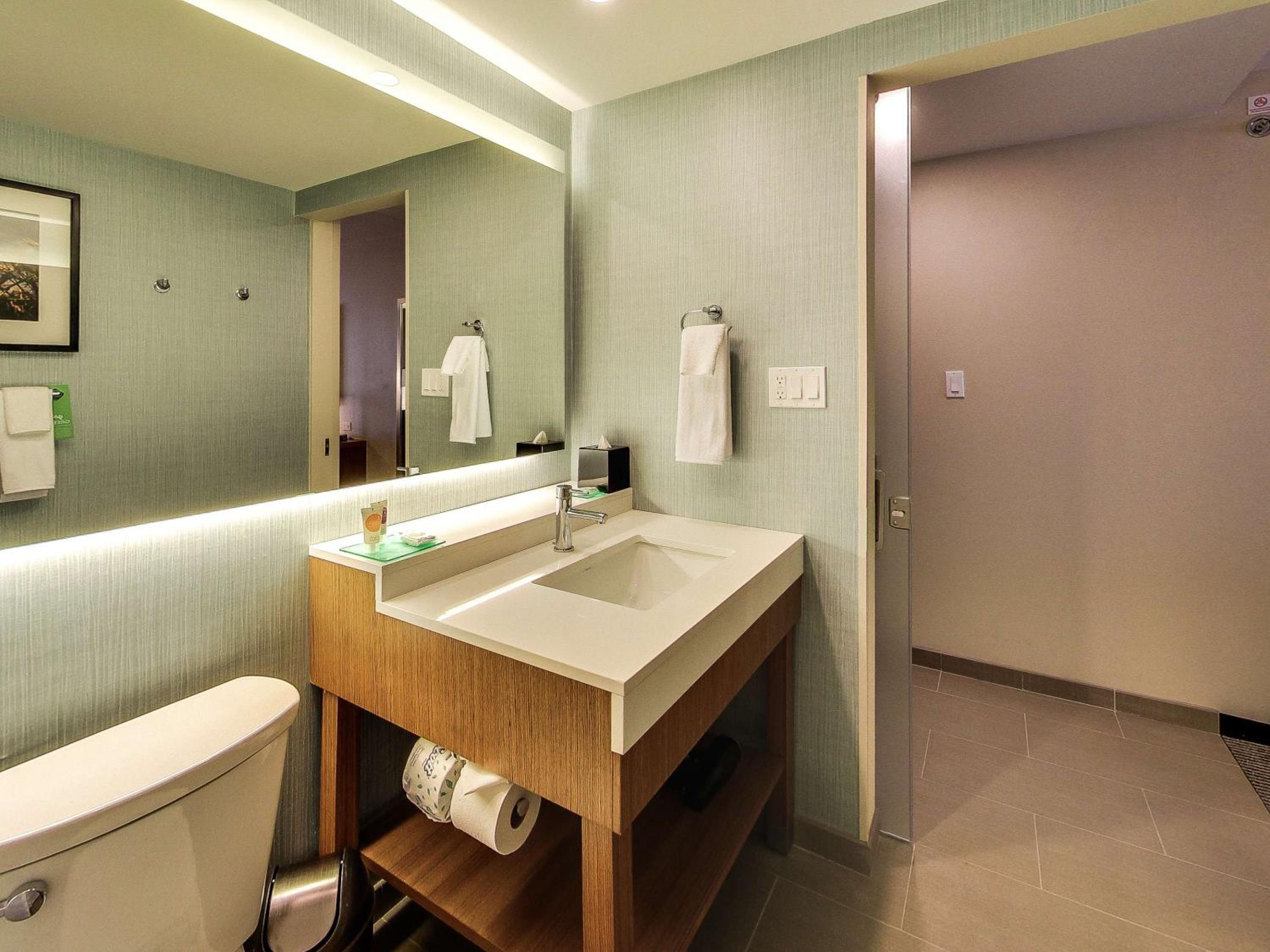 King Room with Sofa Bed