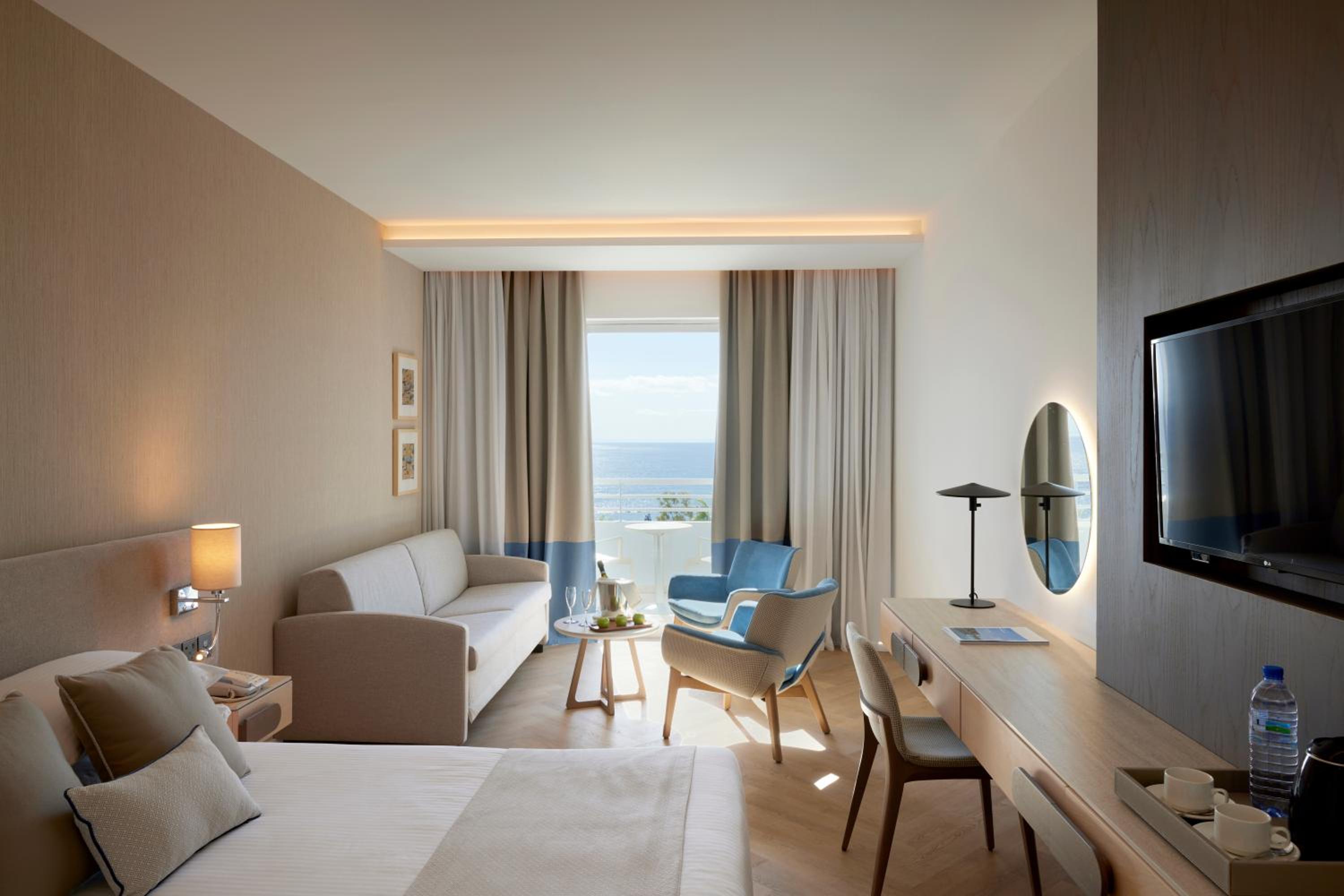 Premium Pool and Seaview Room (16+ years old)