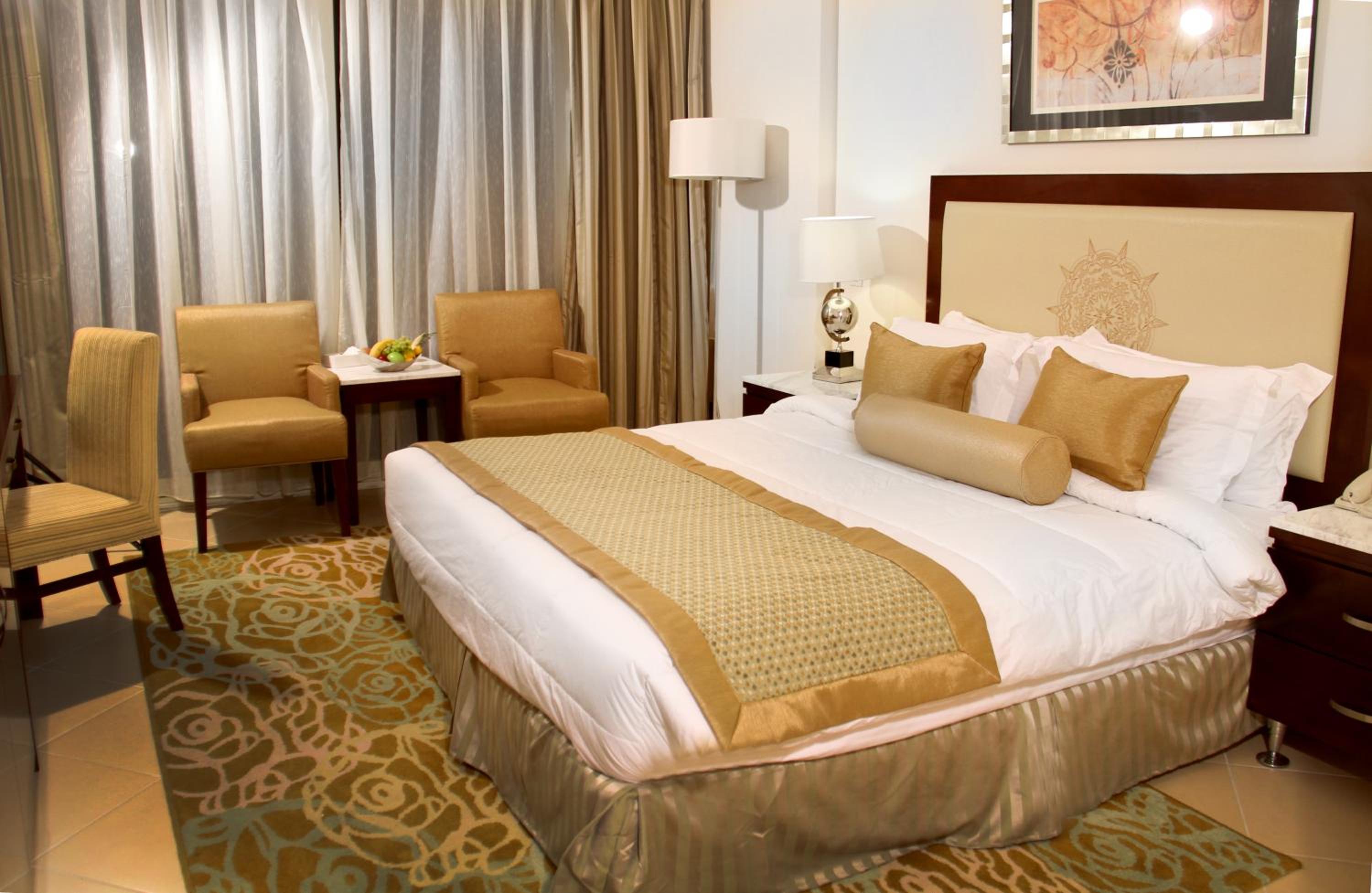 Deluxe Double or Twin Room with City View