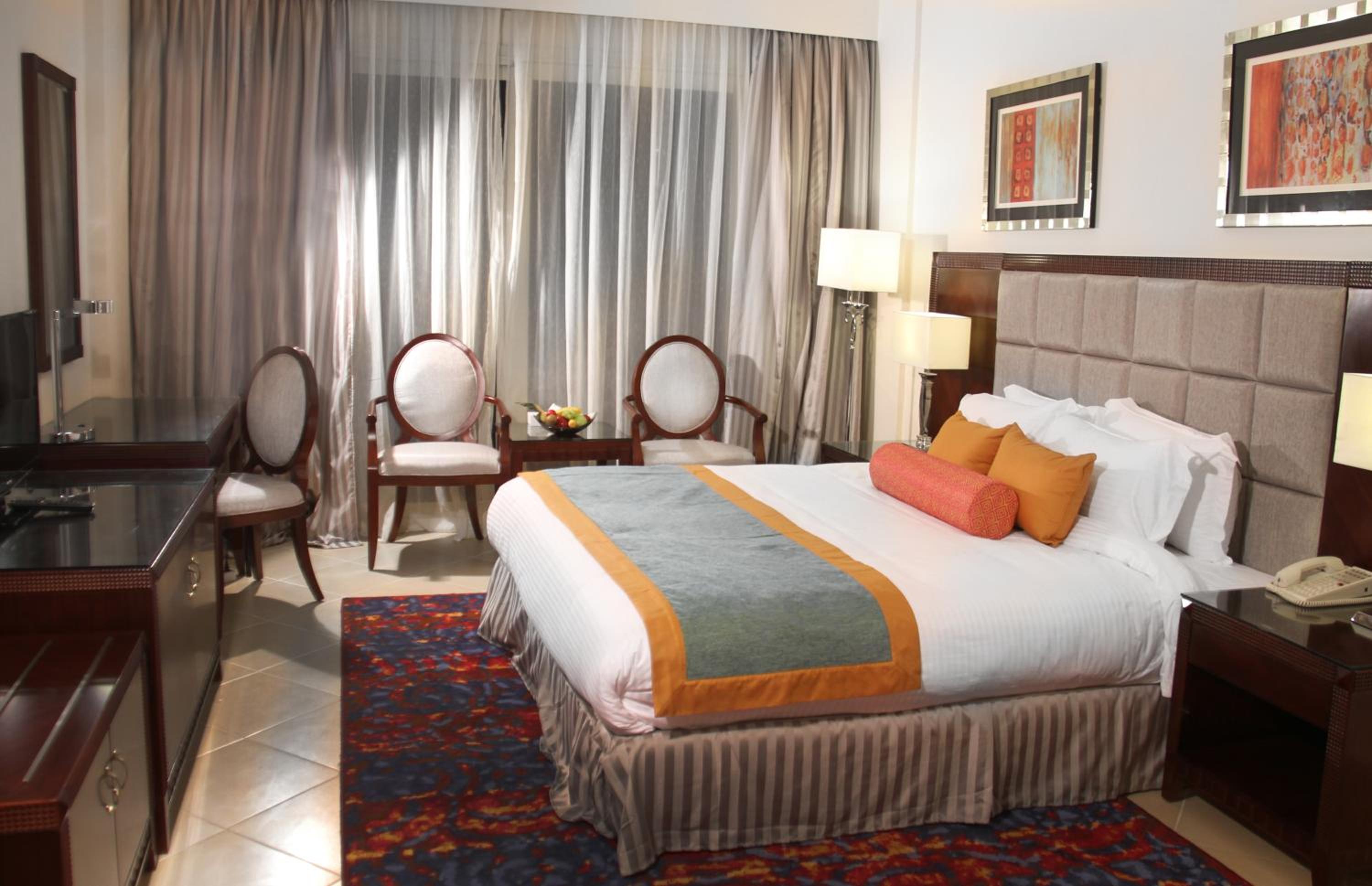 Deluxe Double or Twin Room with City View