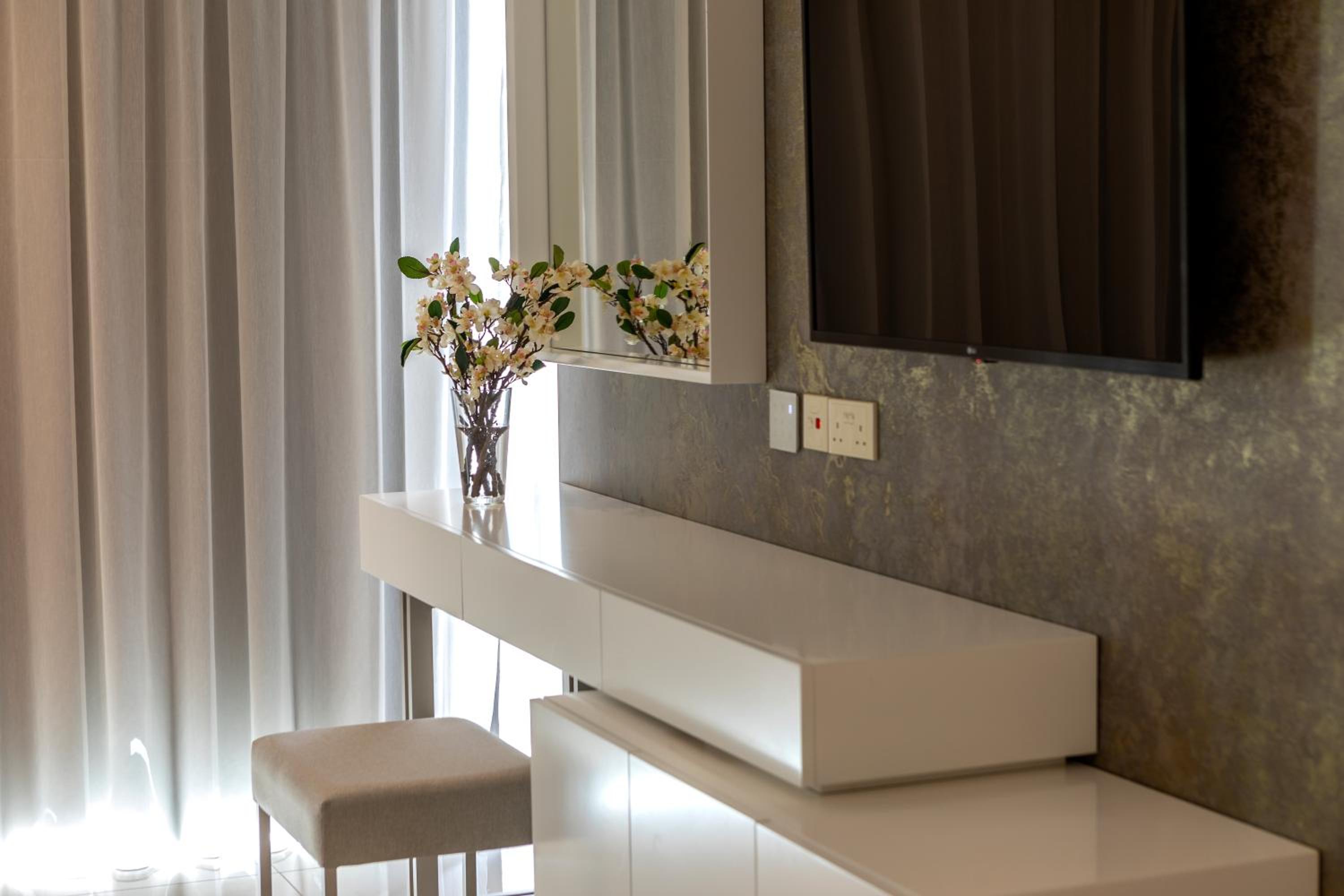 Suite Front Sea View