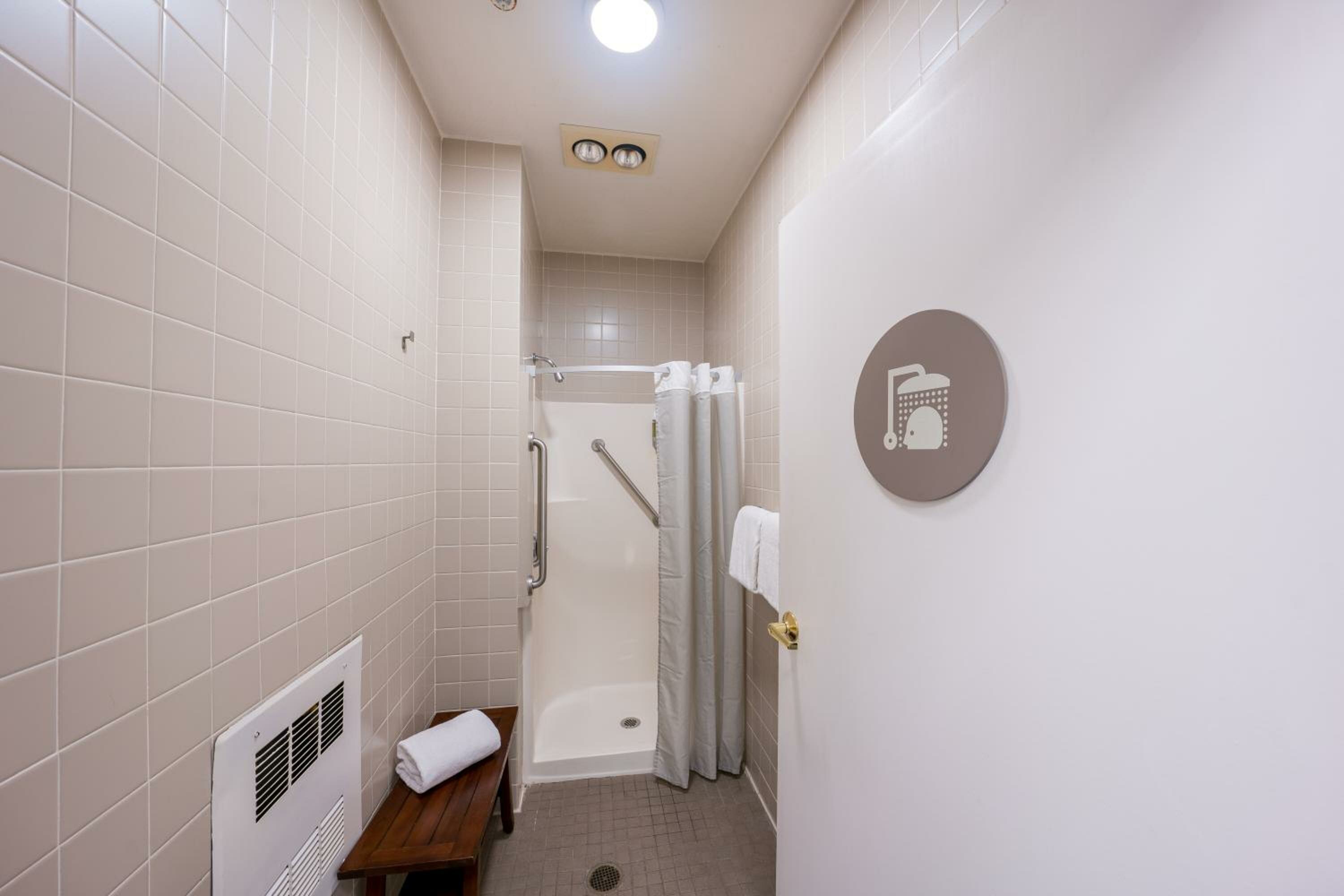 Economy Double or Twin Room