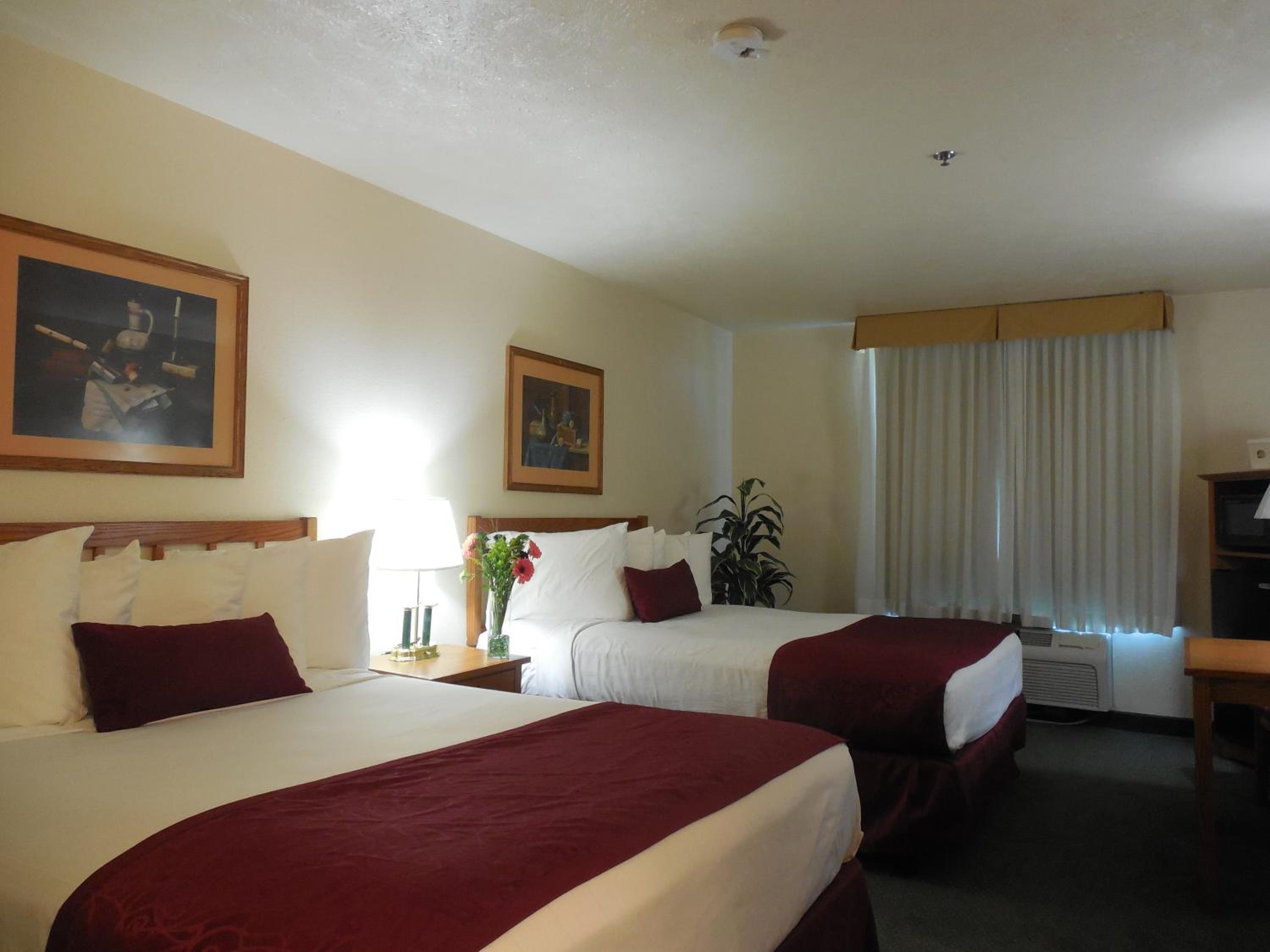 Queen Room with Two Queen Beds - Non-Smoking