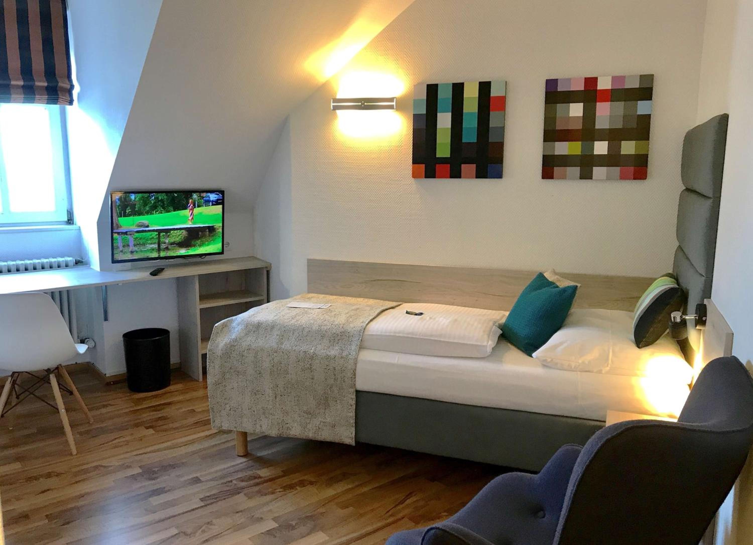 Standard Single Room