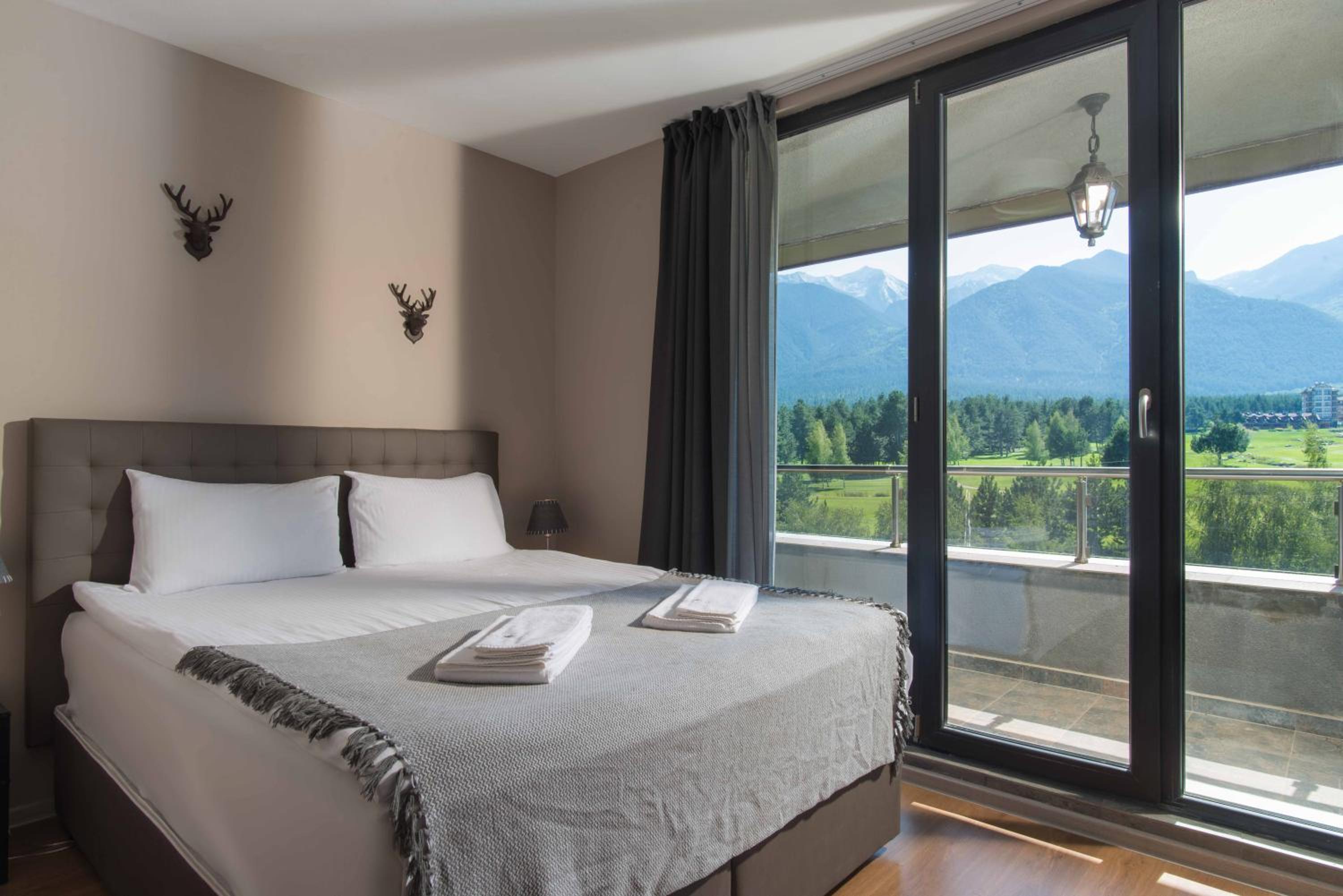 Deluxe Two-Bedroom Apartment in Annex Building with Free SPA Access