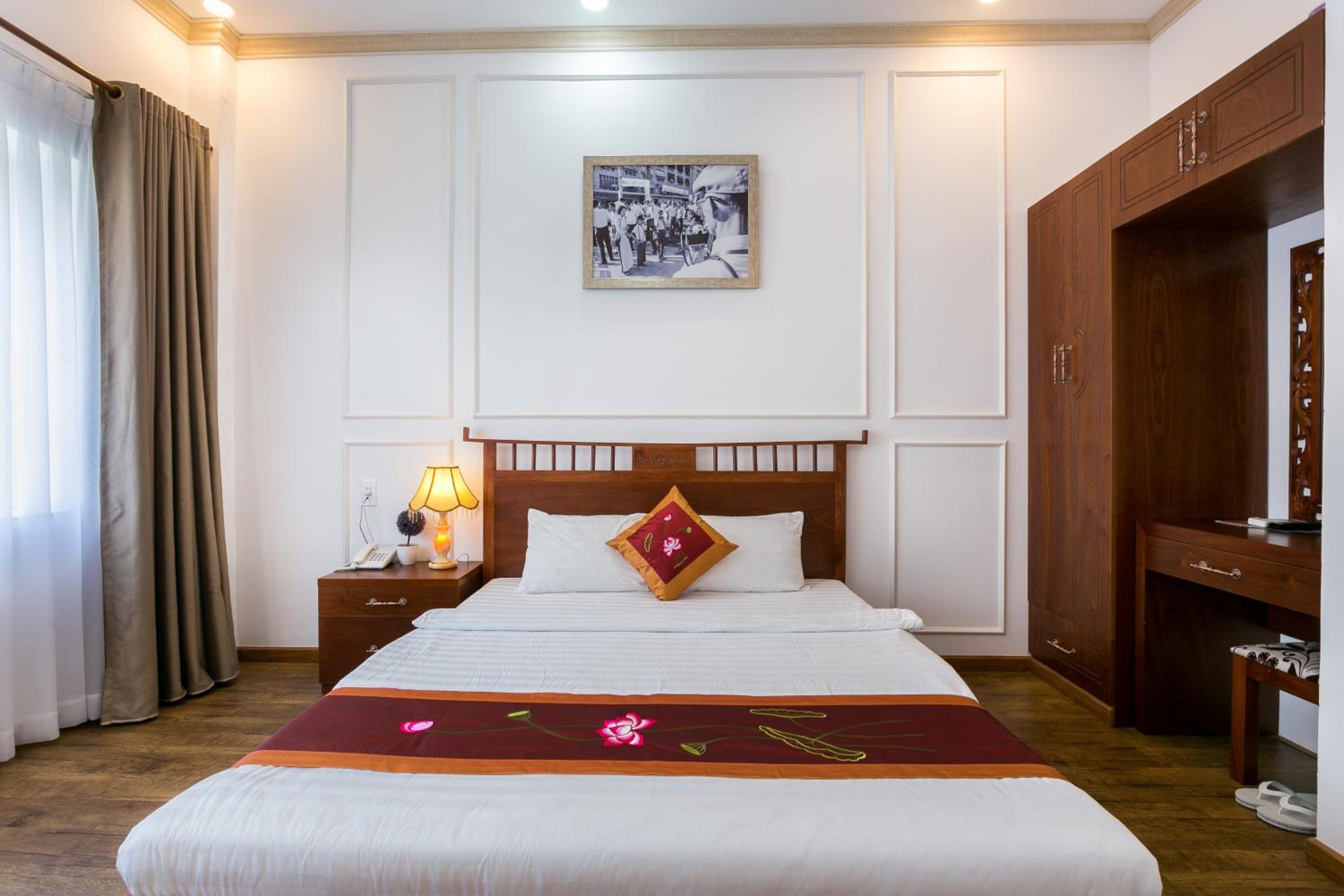 Suite with City View
