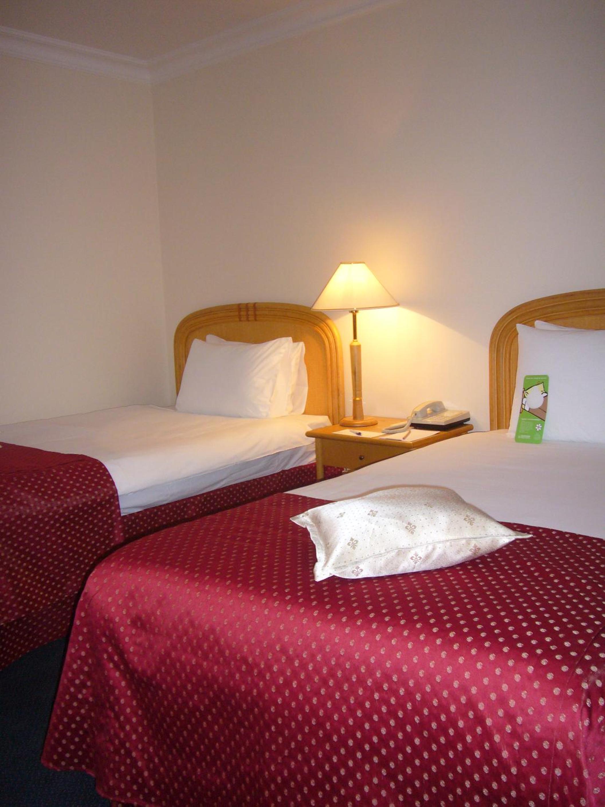 Economy Twin Room