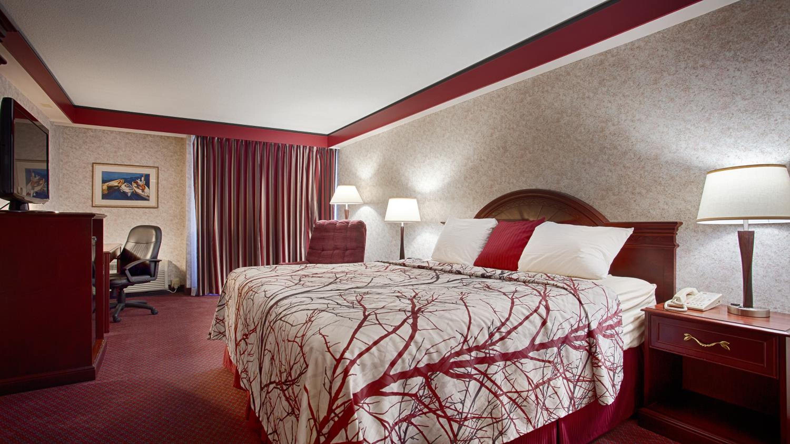 Superior King Room