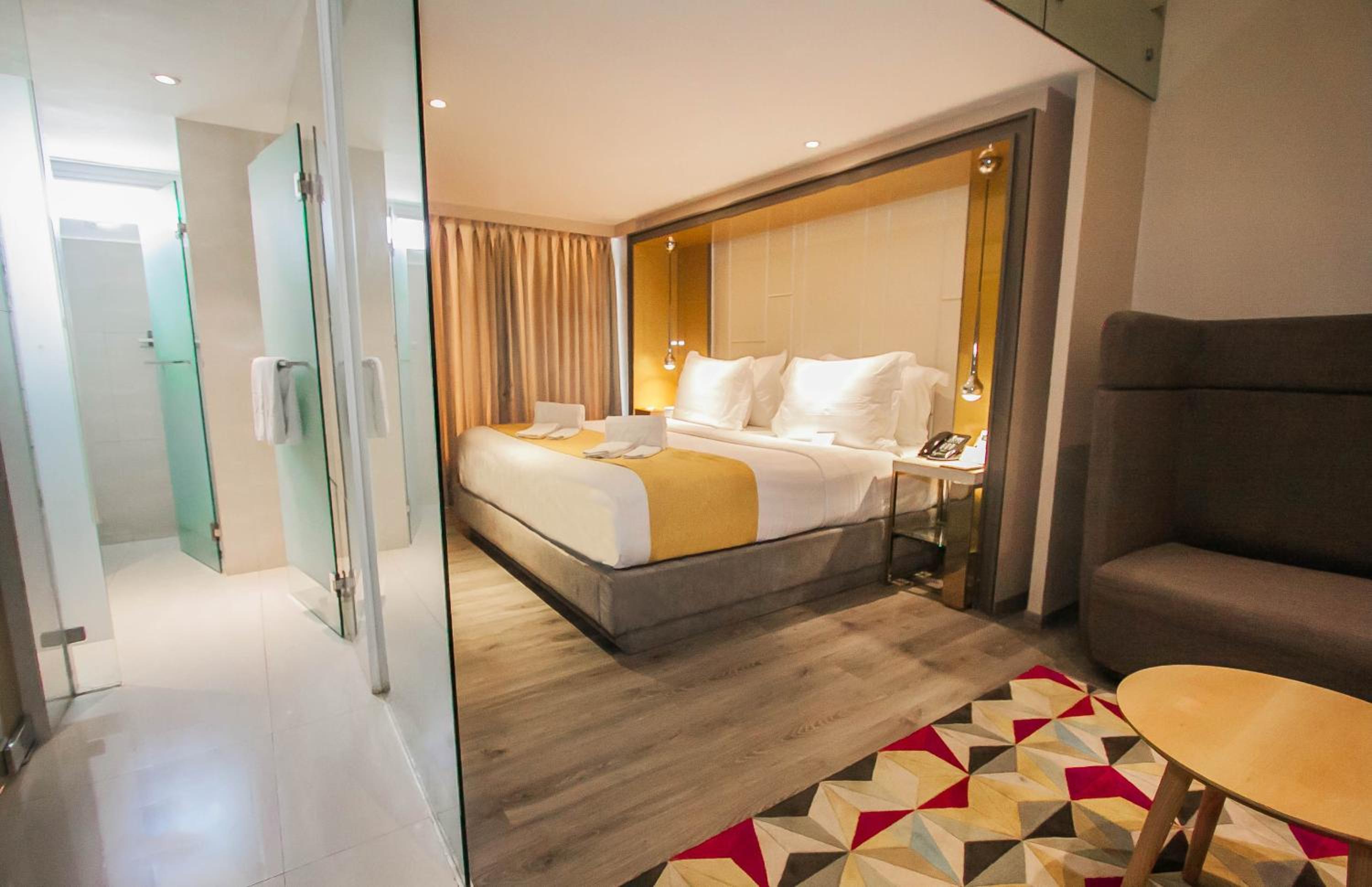 Premium Quadruple Room