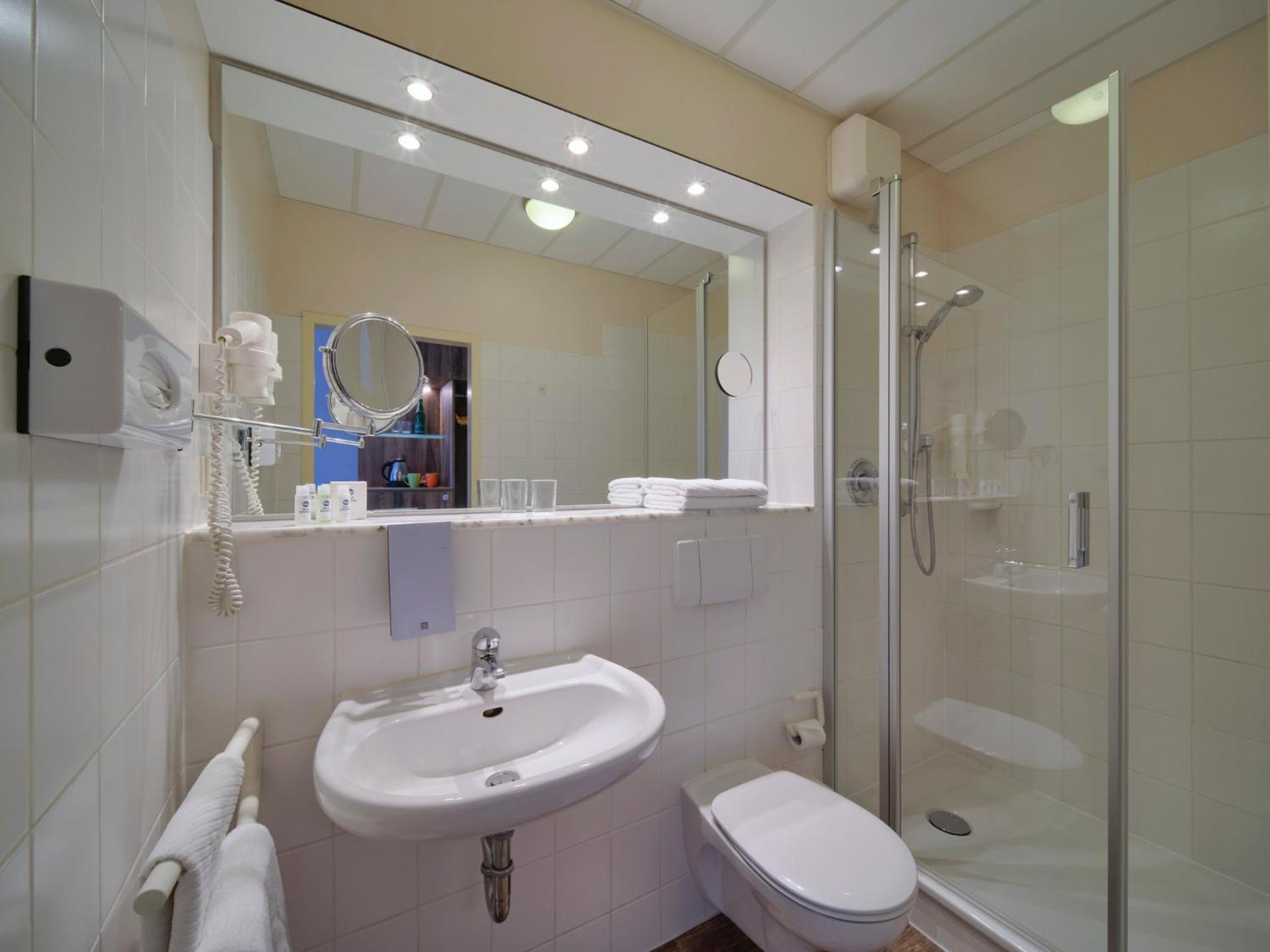 Standard Single Room