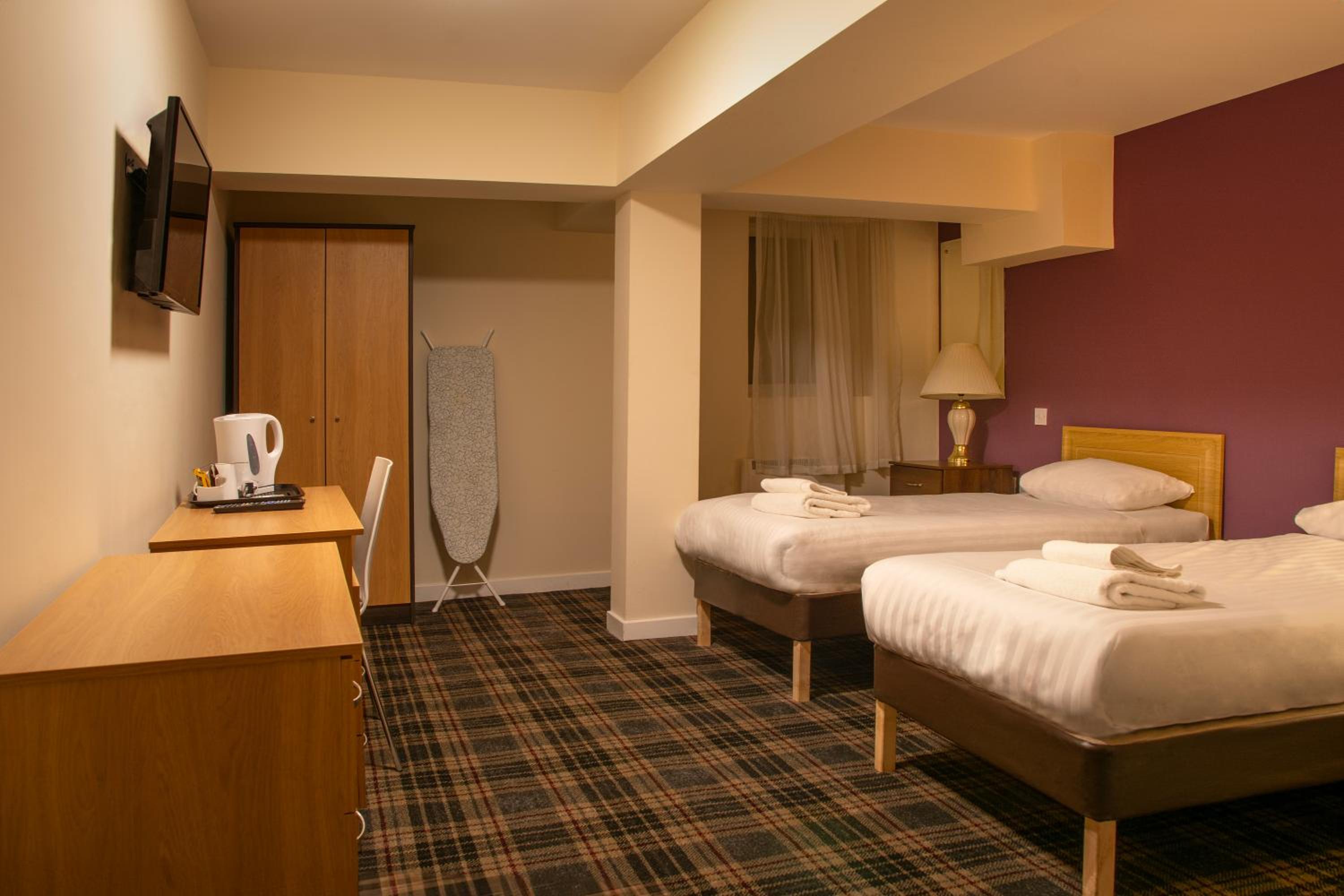 Club Twin Room Without a Window