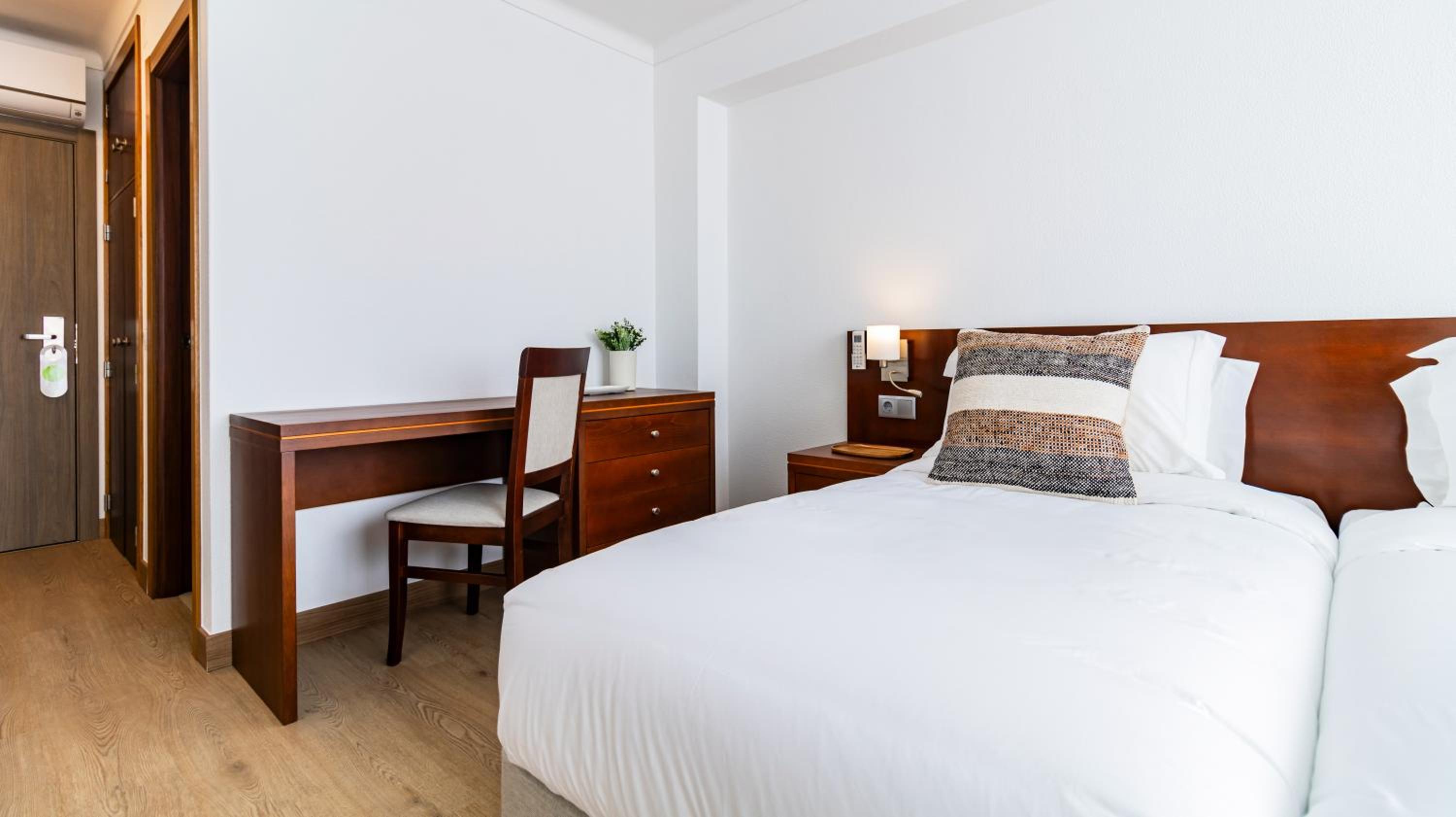 Twin Room with Sea View