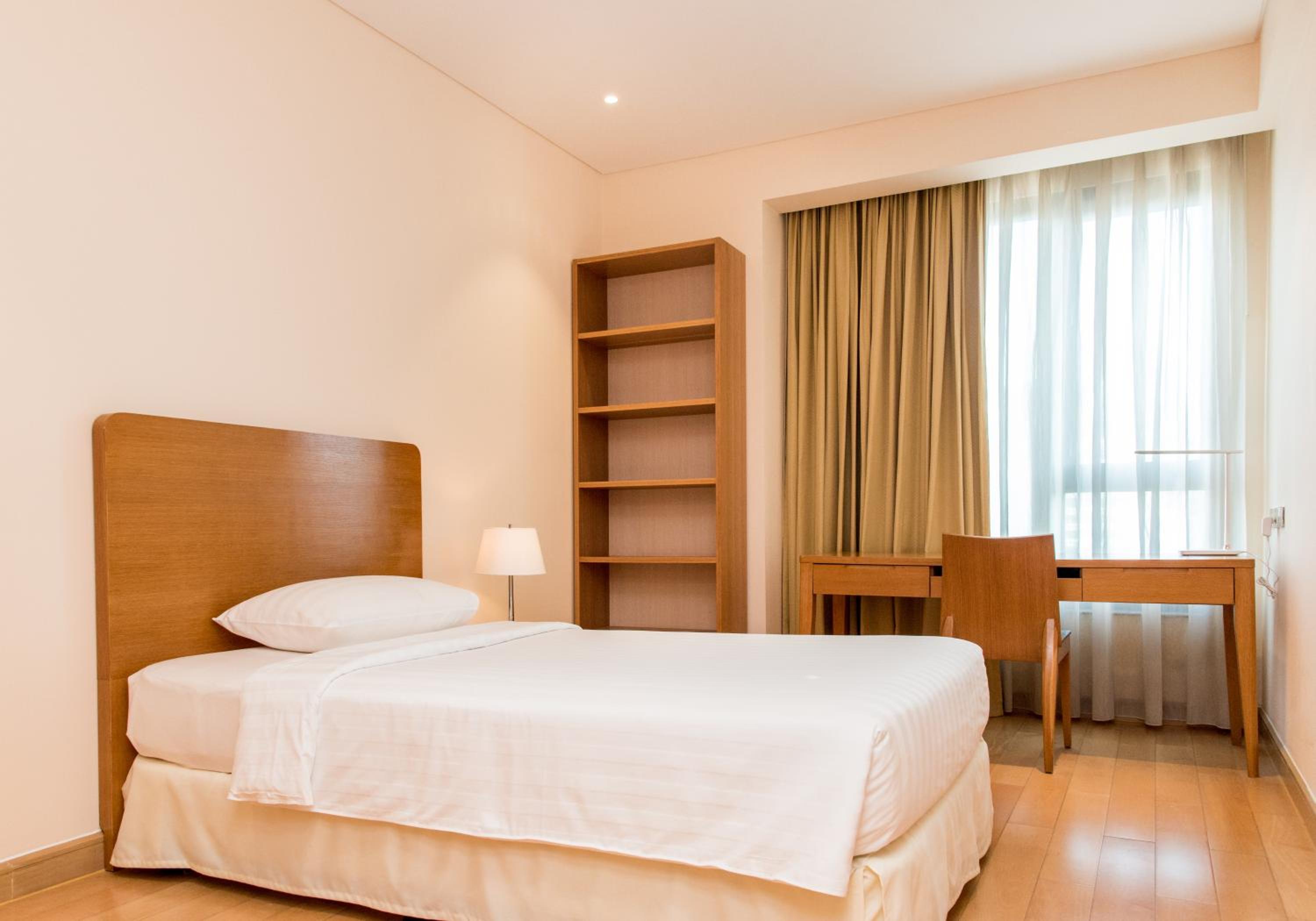 Three-Bedroom Executive With Balcony