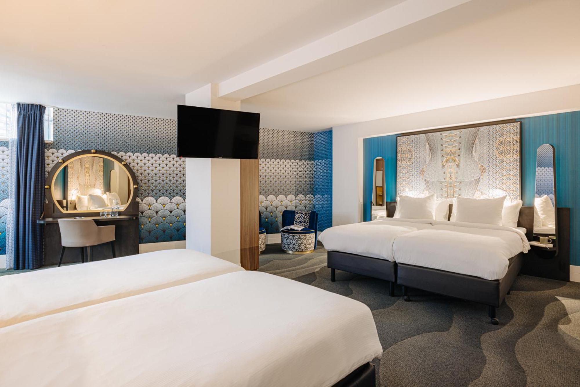 Executive Room 2 Twin Beds