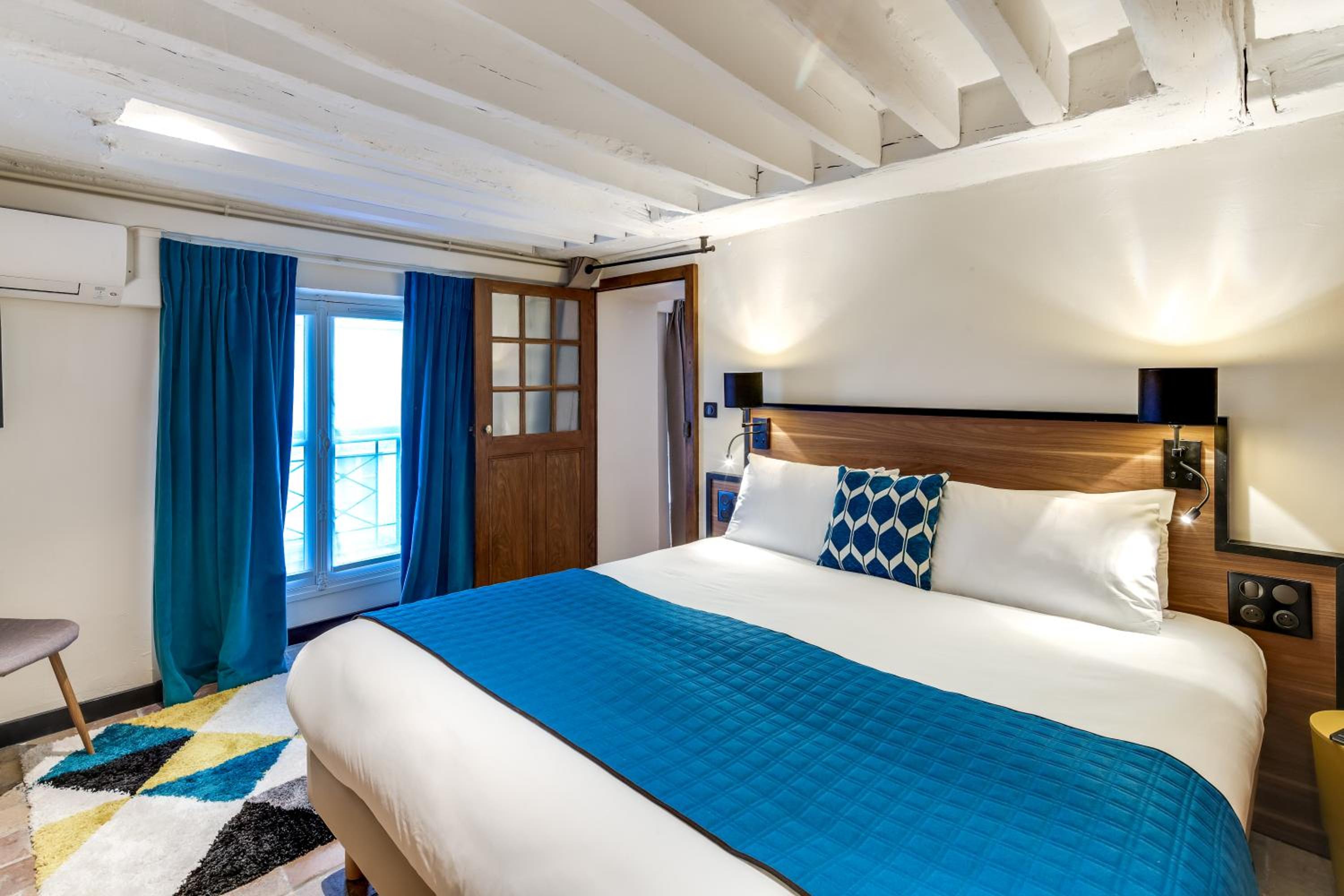 Duplex Apartment with Two Bedrooms 