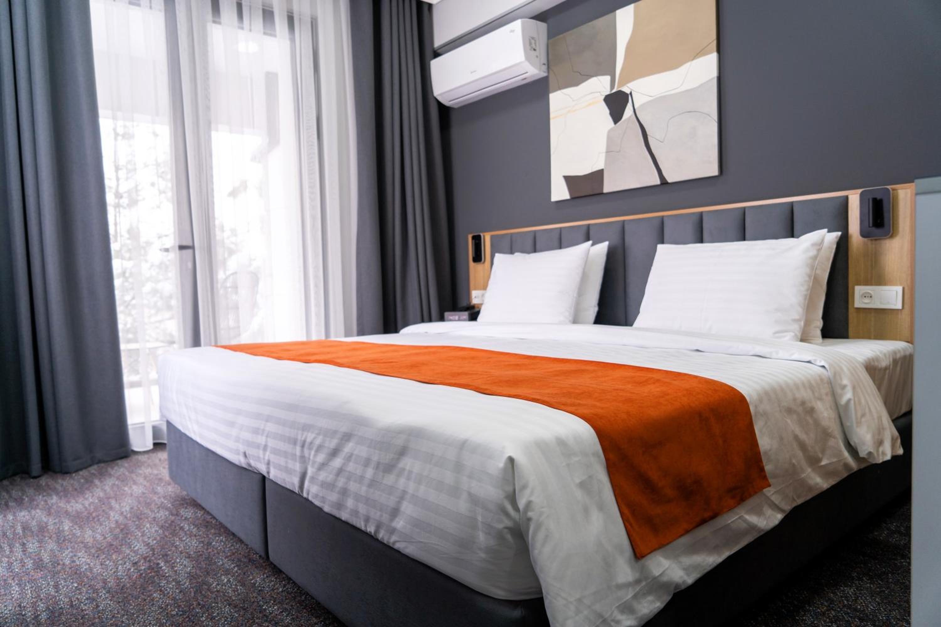 Deluxe Double Room with Balcony