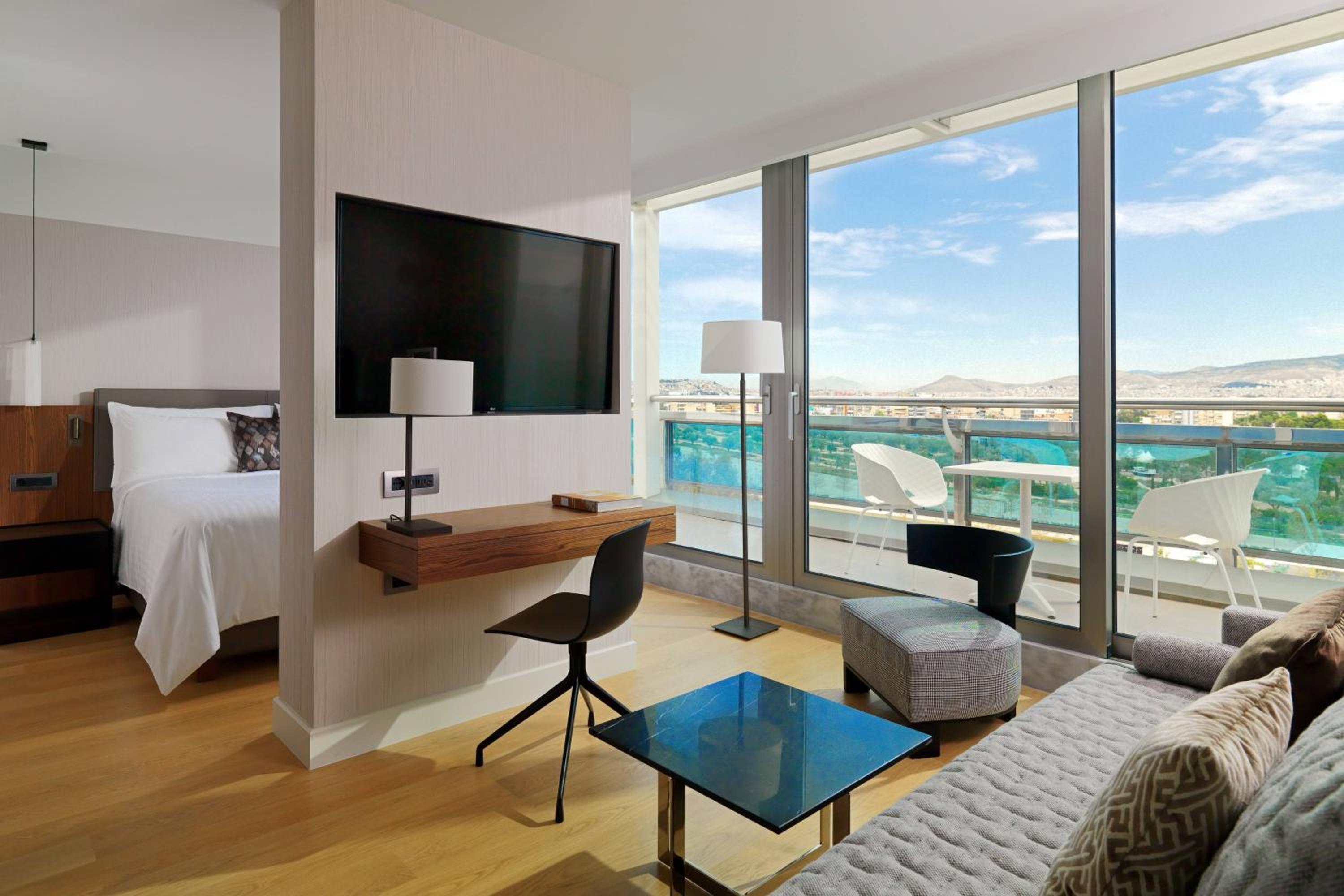 Junior Suite with King Bed and Sea or City View