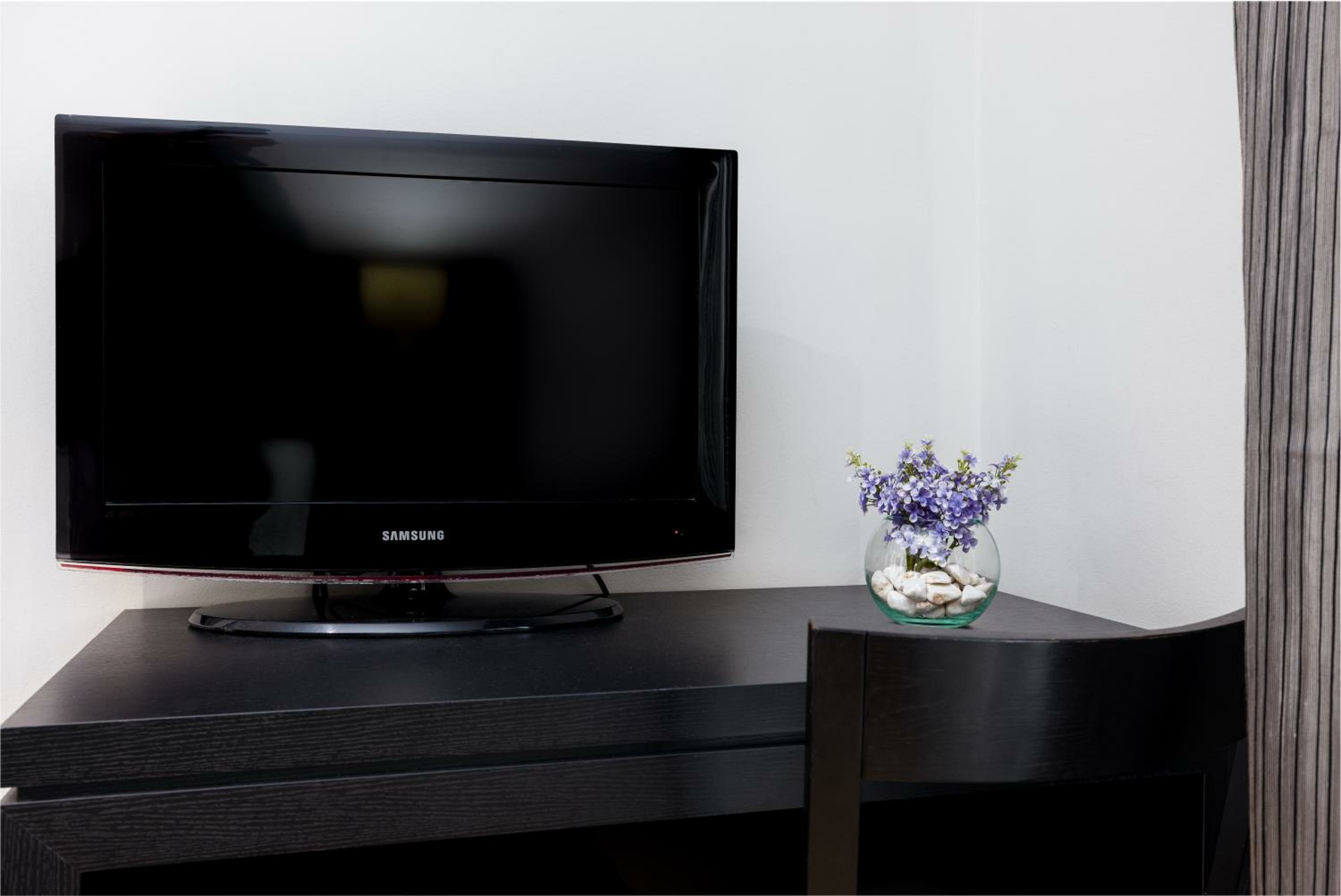 Double Room For Single Use