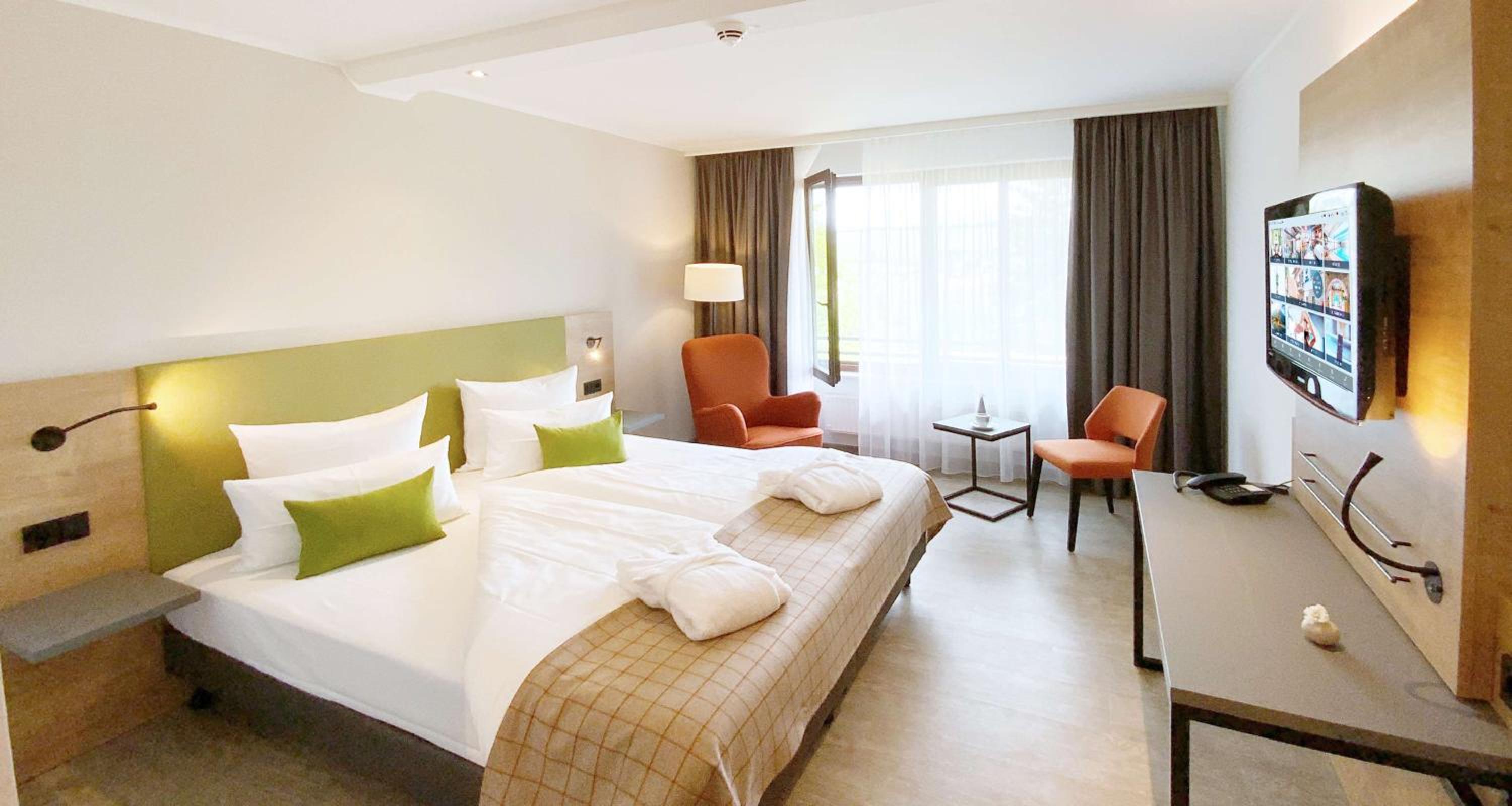 Superior Double Room with Balcony