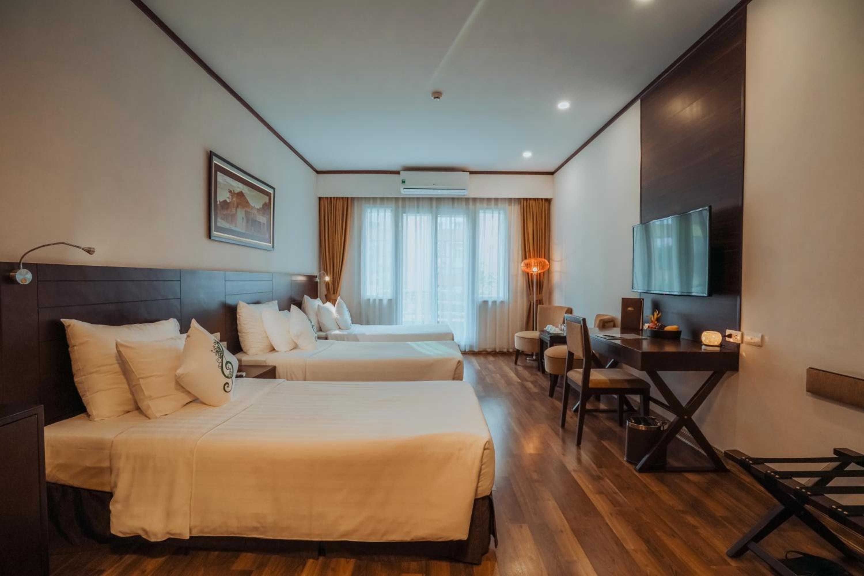 Deluxe Triple Room with Balcony