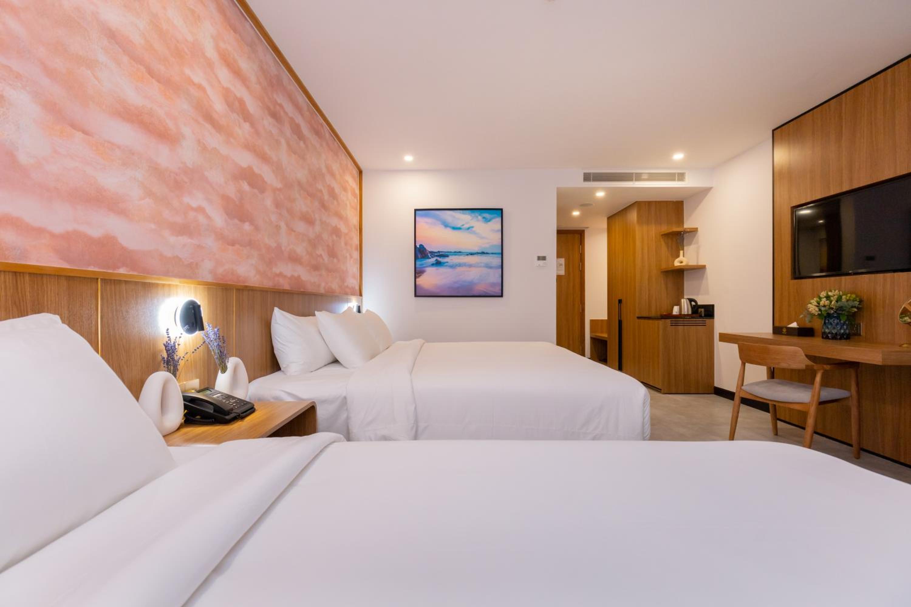 Deluxe Triple Room
