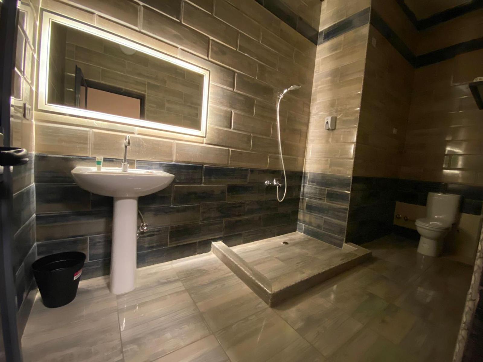 Triple Room with Bathroom