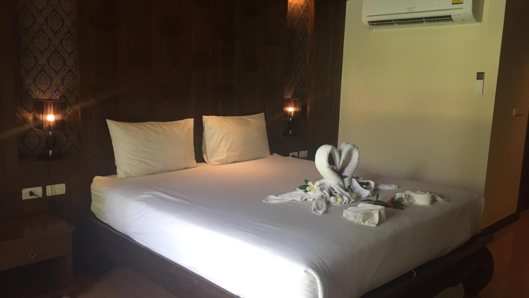 Grand Deluxe with Pool Access Room