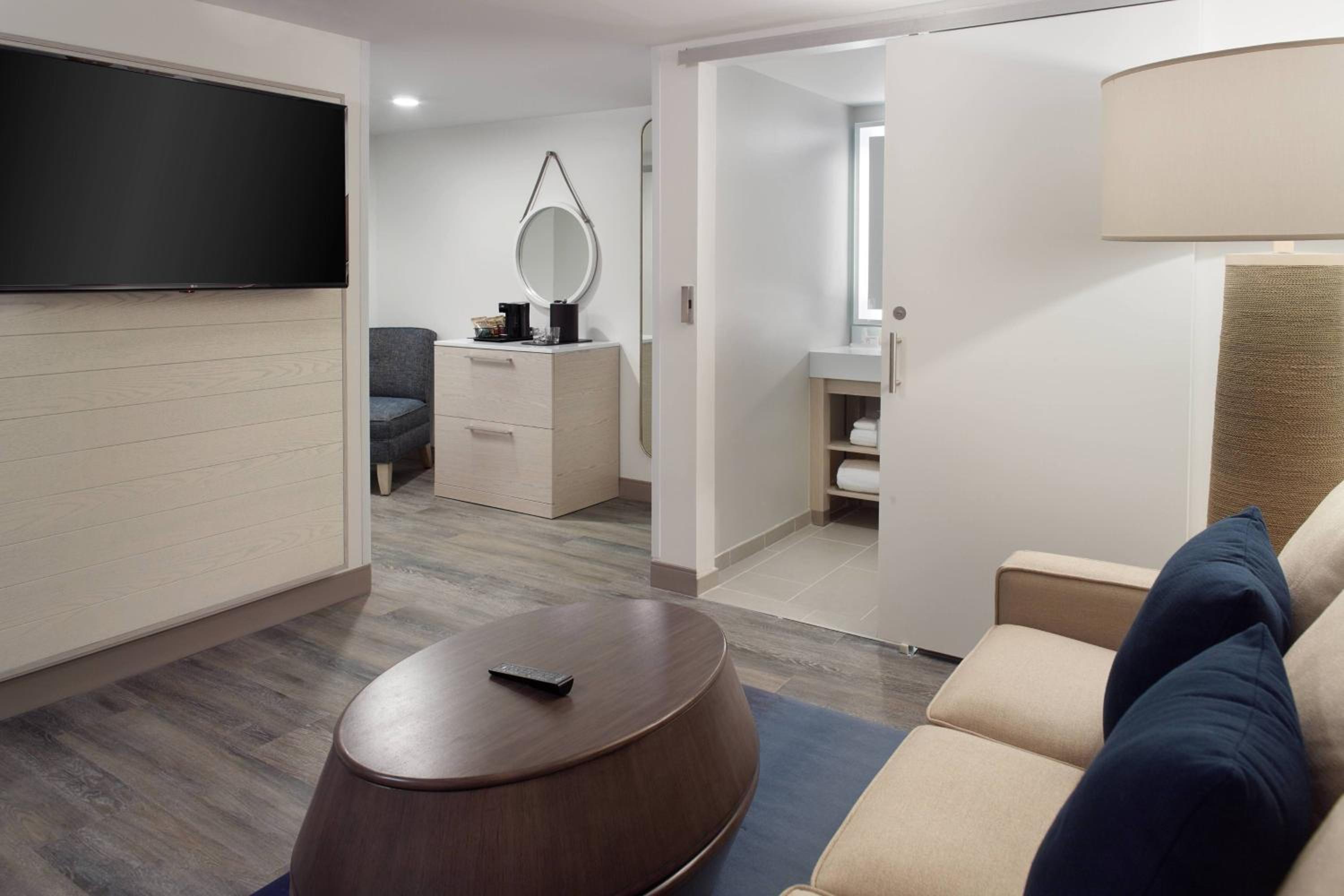 Queen Suite with Two Queen Beds and Sofa Bed