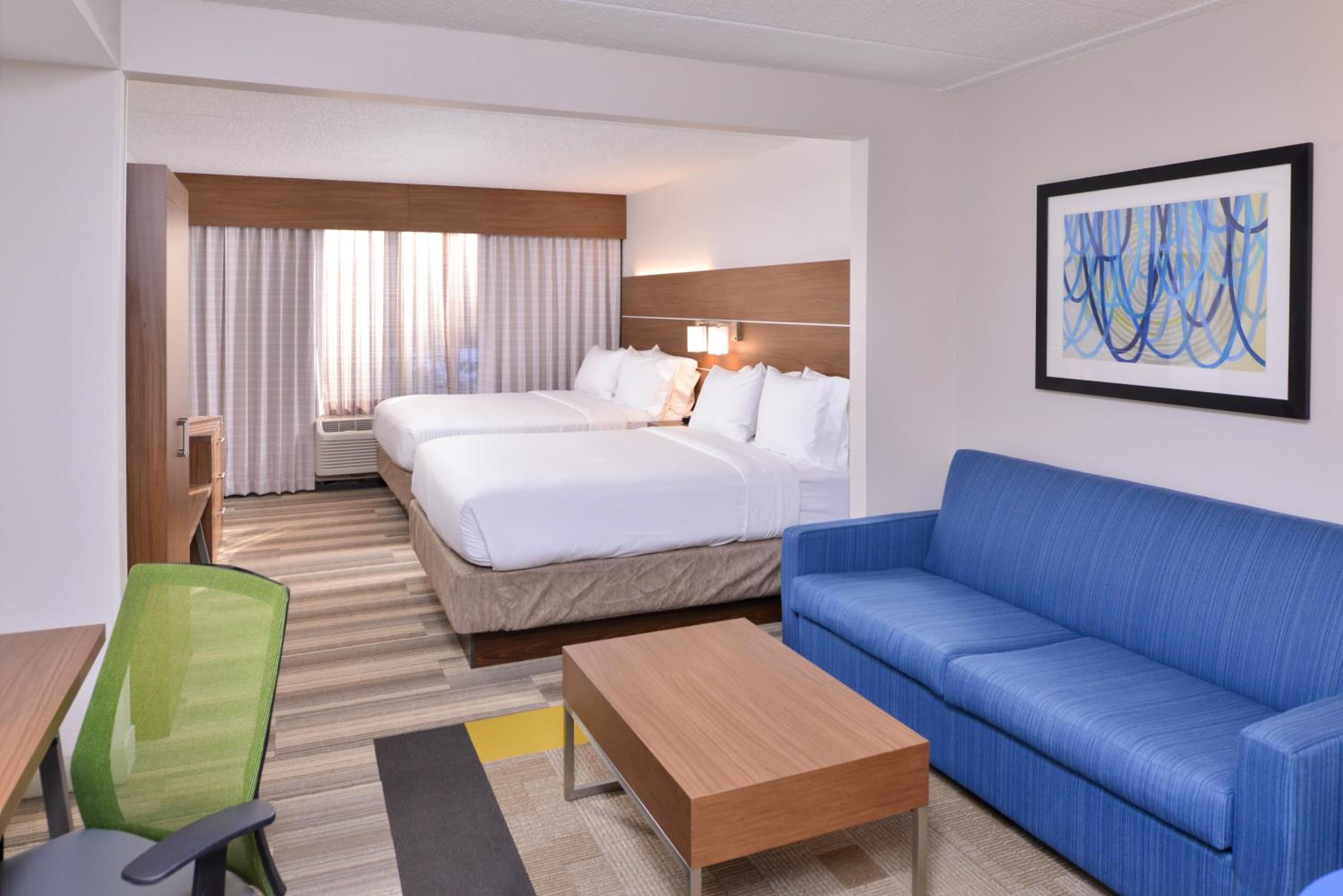 Queen Suite with Two Queen Beds and Sofa Bed