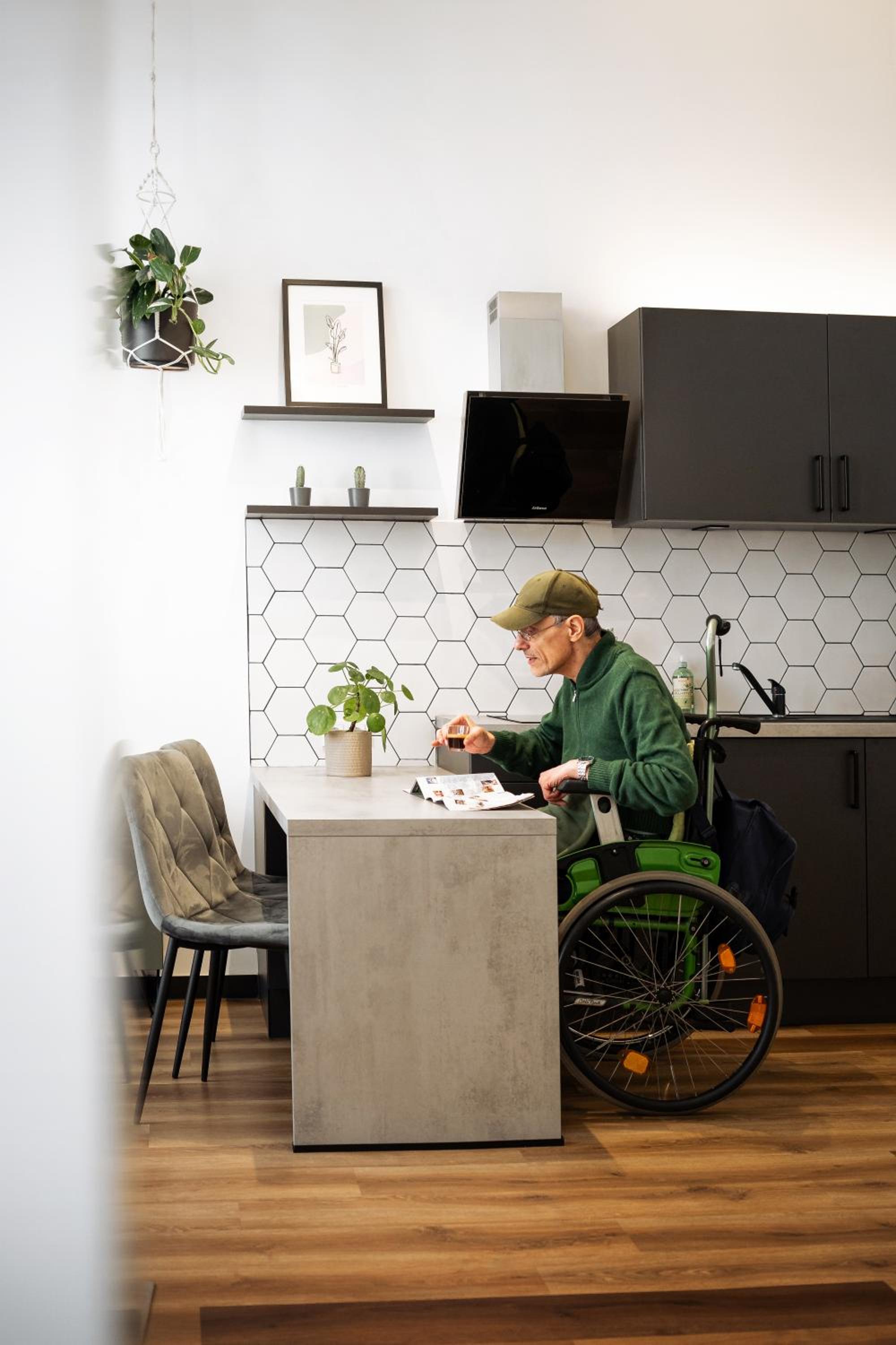 One-Bedroom Apartment accessible