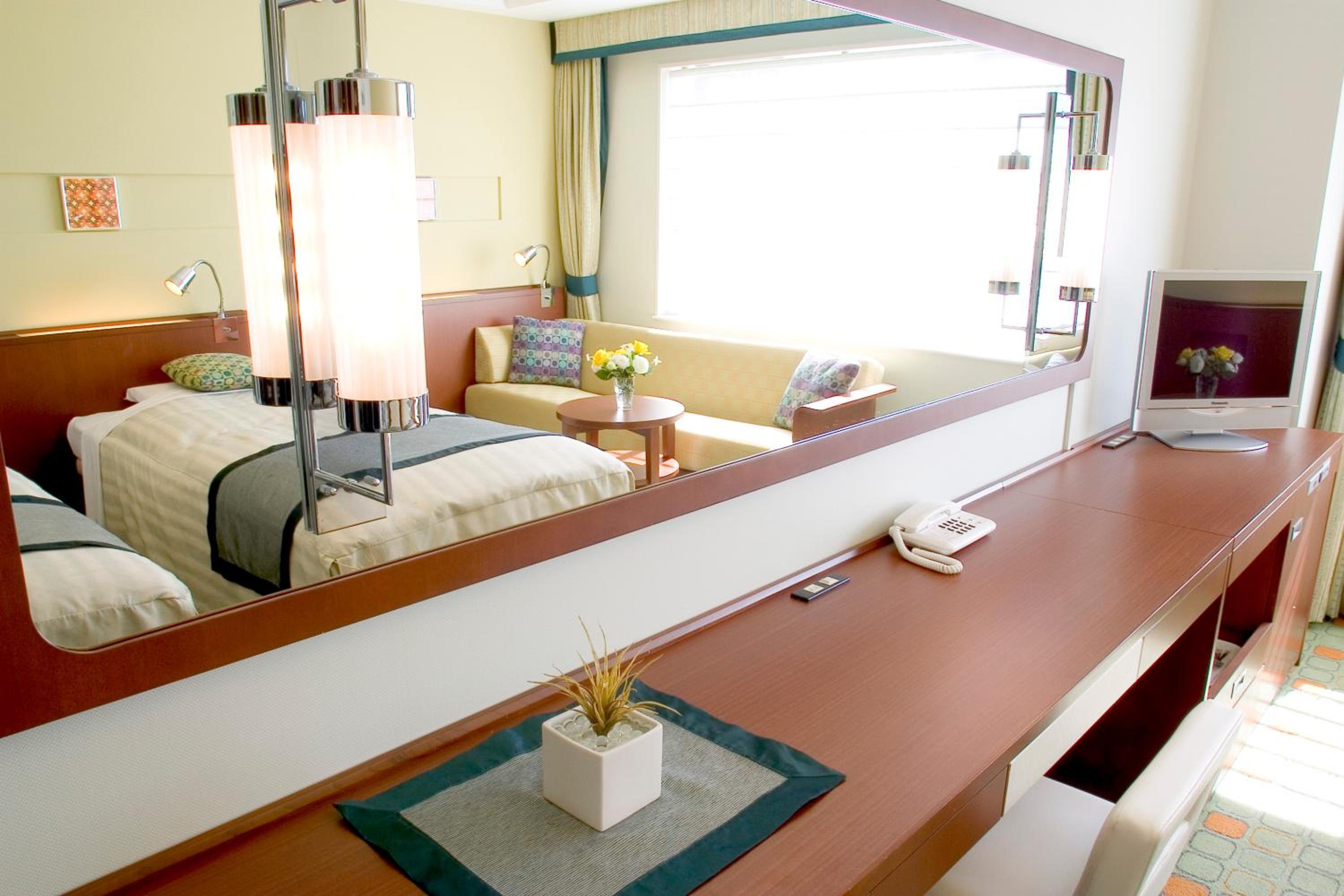 Standard Room - Non-Smoking