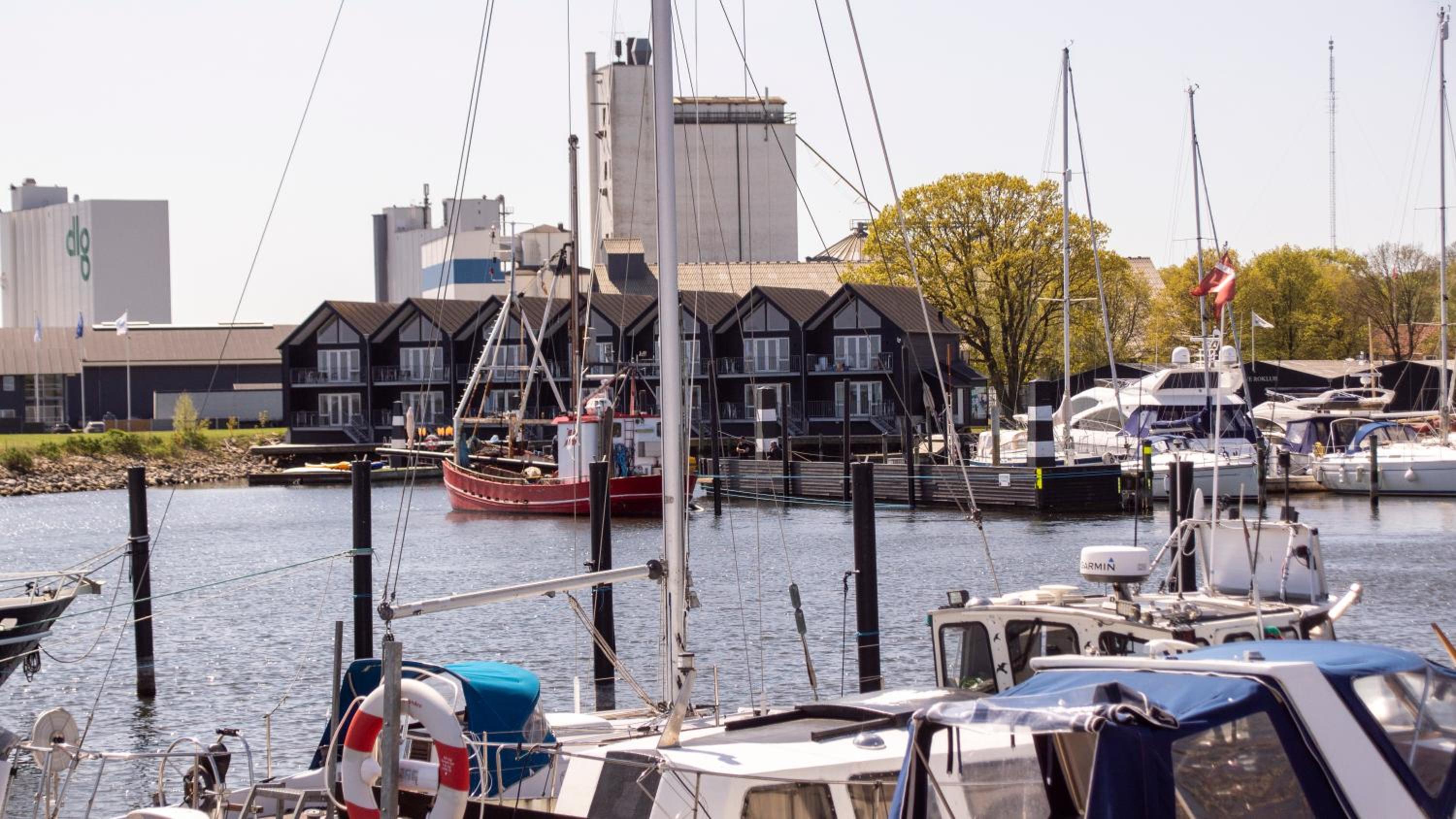 Lejlighed med udsigt til vandet,  stueetage. Max 4 pers.