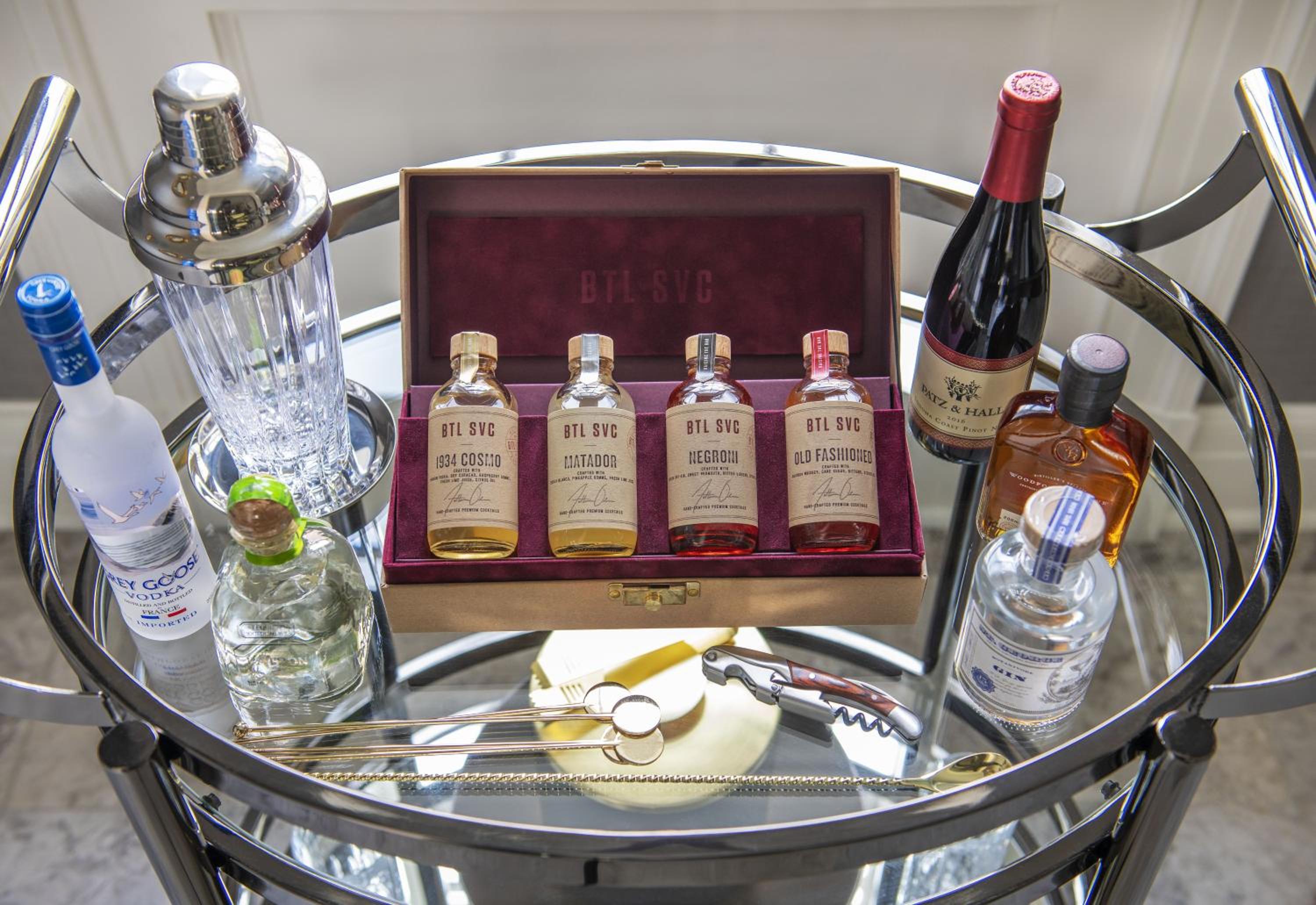 Deluxe Canal Two Full Beds