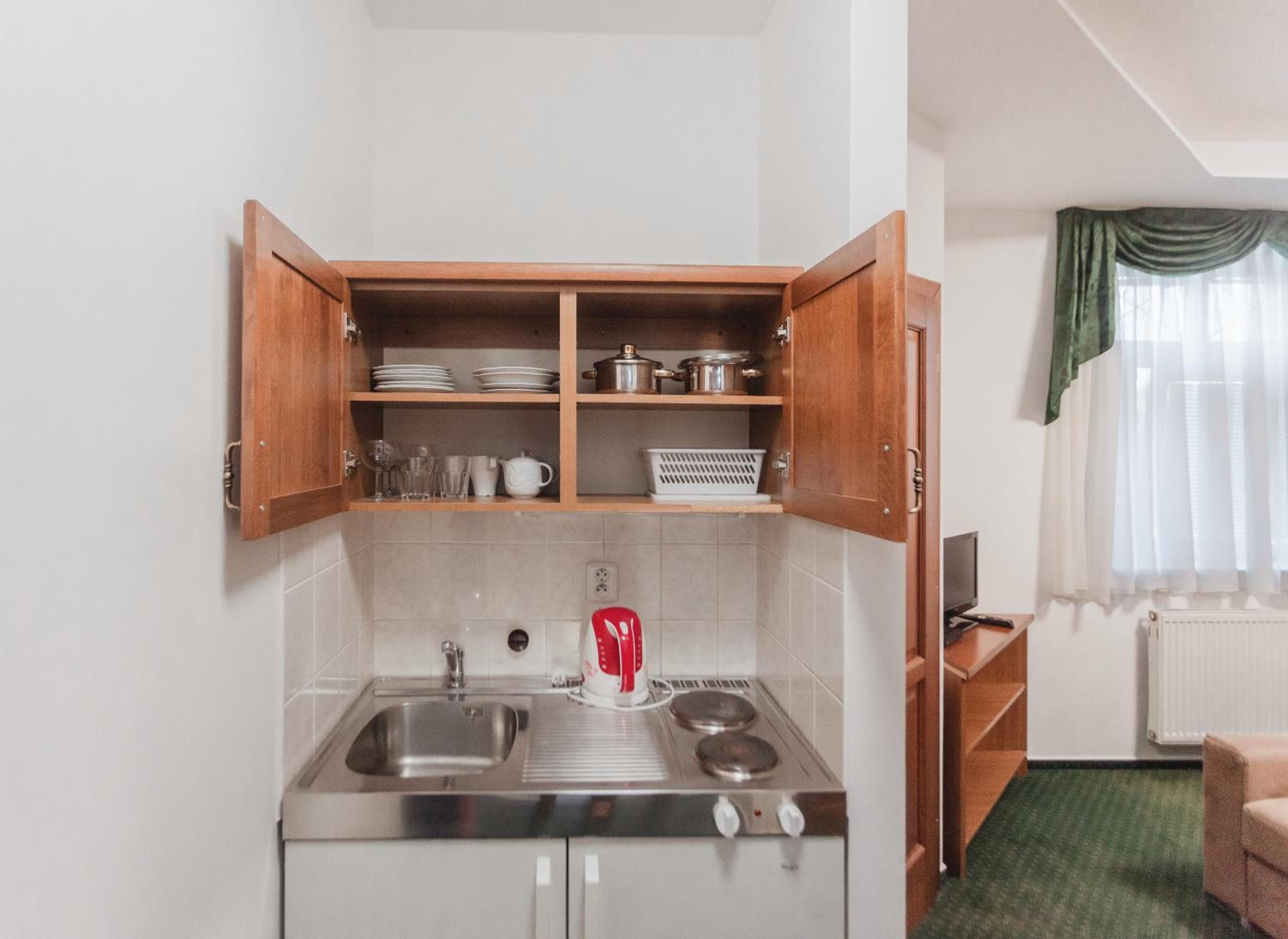 Deluxe Double Room with Extra Bed