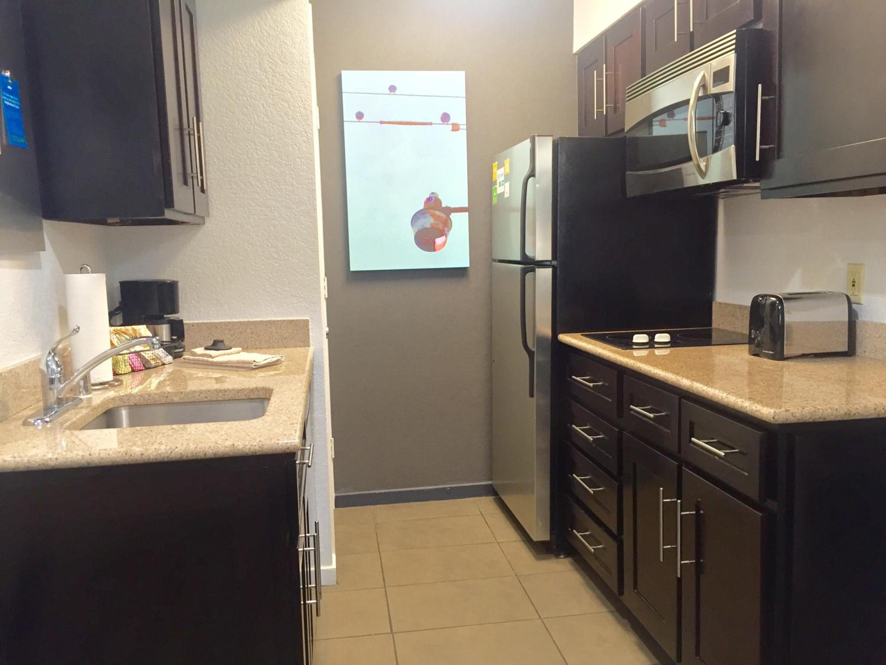 One-Bedroom King Suite
